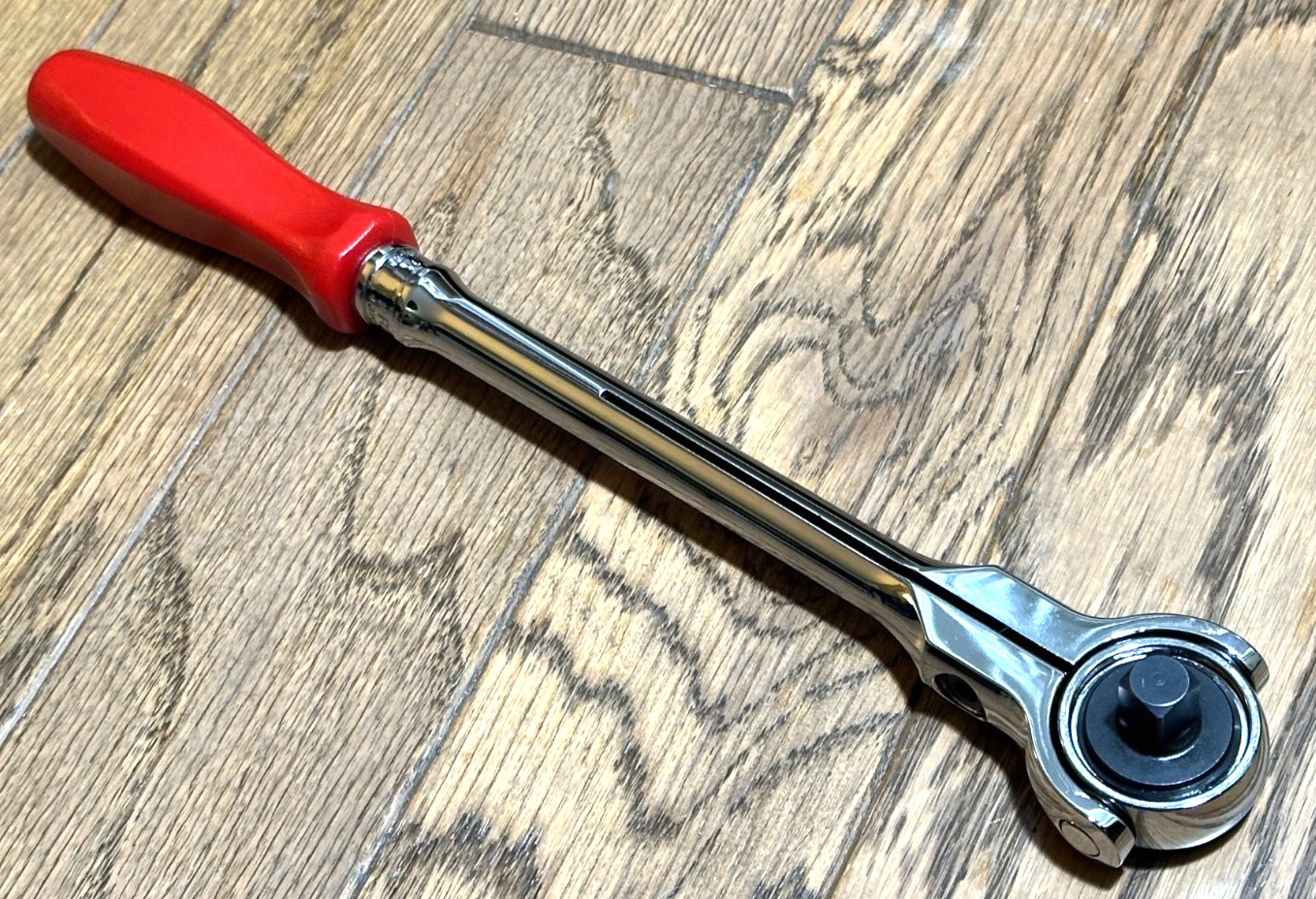 🇺🇸 Snap On Tools 3/8″ DR Ratchet RED Socket Wrench Round Swivel Head 11″ Long