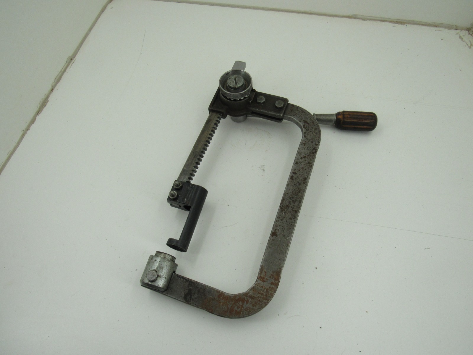 Miller C-3422-B Valve Spring Compressor with Adapters 6526 6537
