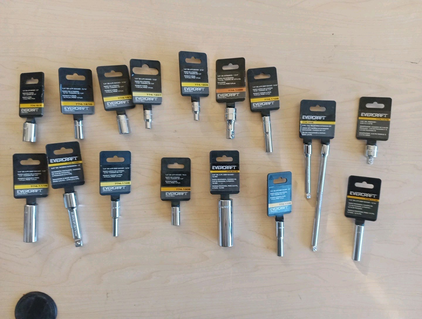 Lot Of 35- Mechanic Tools – New – B