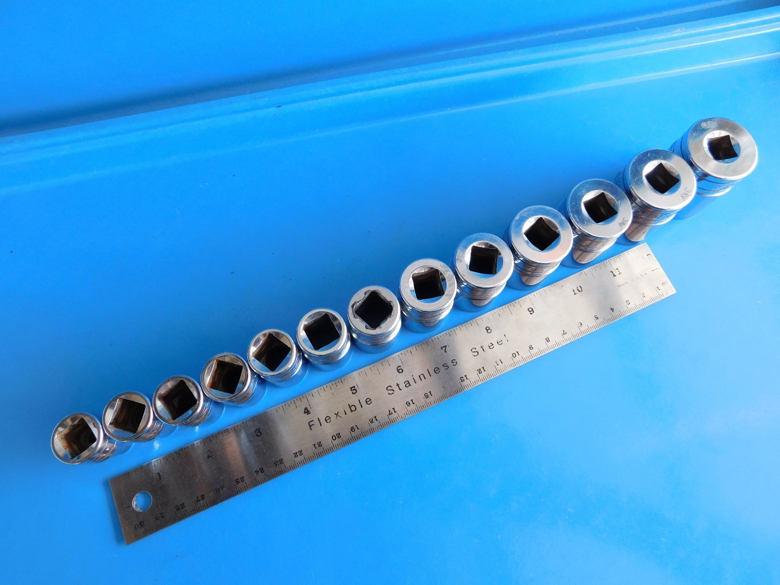 USED, SNAP ON TOOLS 13 PC. 1/2 IN. DR. SHORT SOCKET SET 3/8 IN THRU 1-1/8 IN.