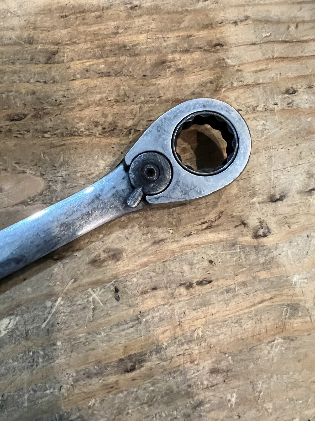 Blue-Point 19mm 12 Point Metric Offset Ratcheting Combination Wrench BOERM19