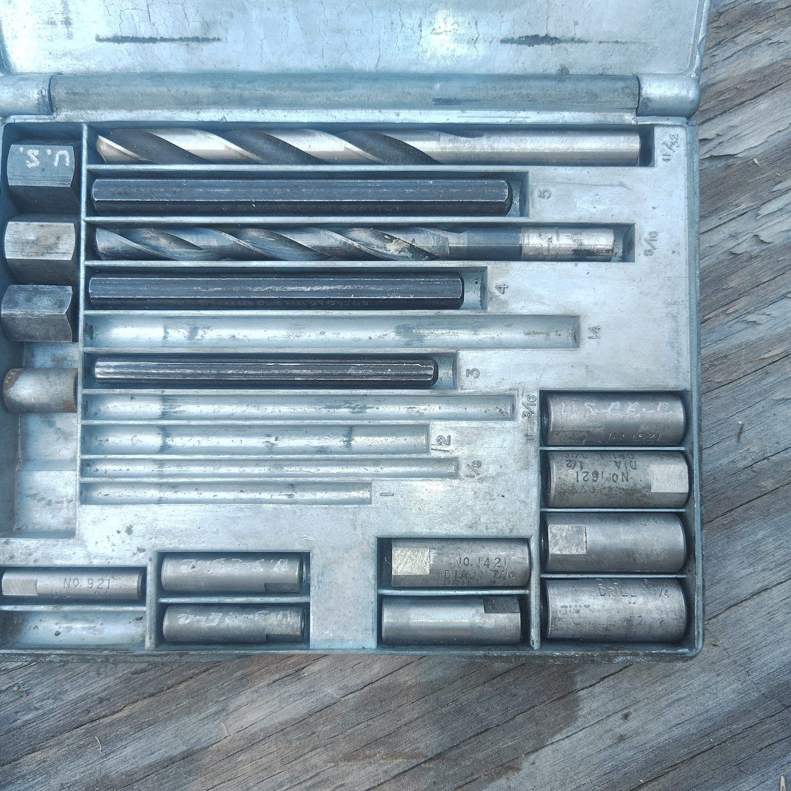 Ridgid No. 10 Screw Extractor Set in Metal Case vintage incomplete