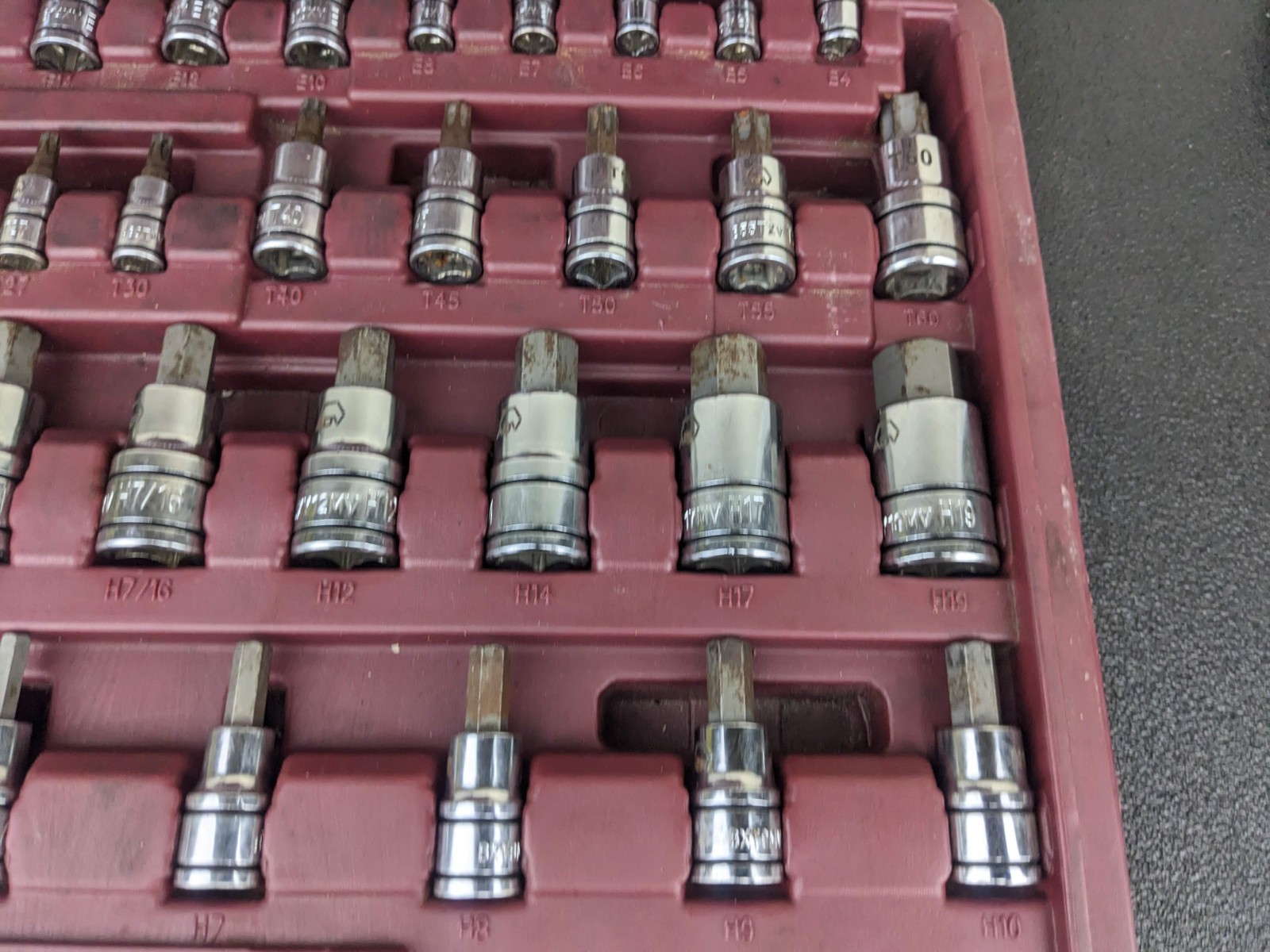 #bo767 Matco Tools 75 Piece Master ADV Hex/Torx Bit Socket Set Model SBS75VA
