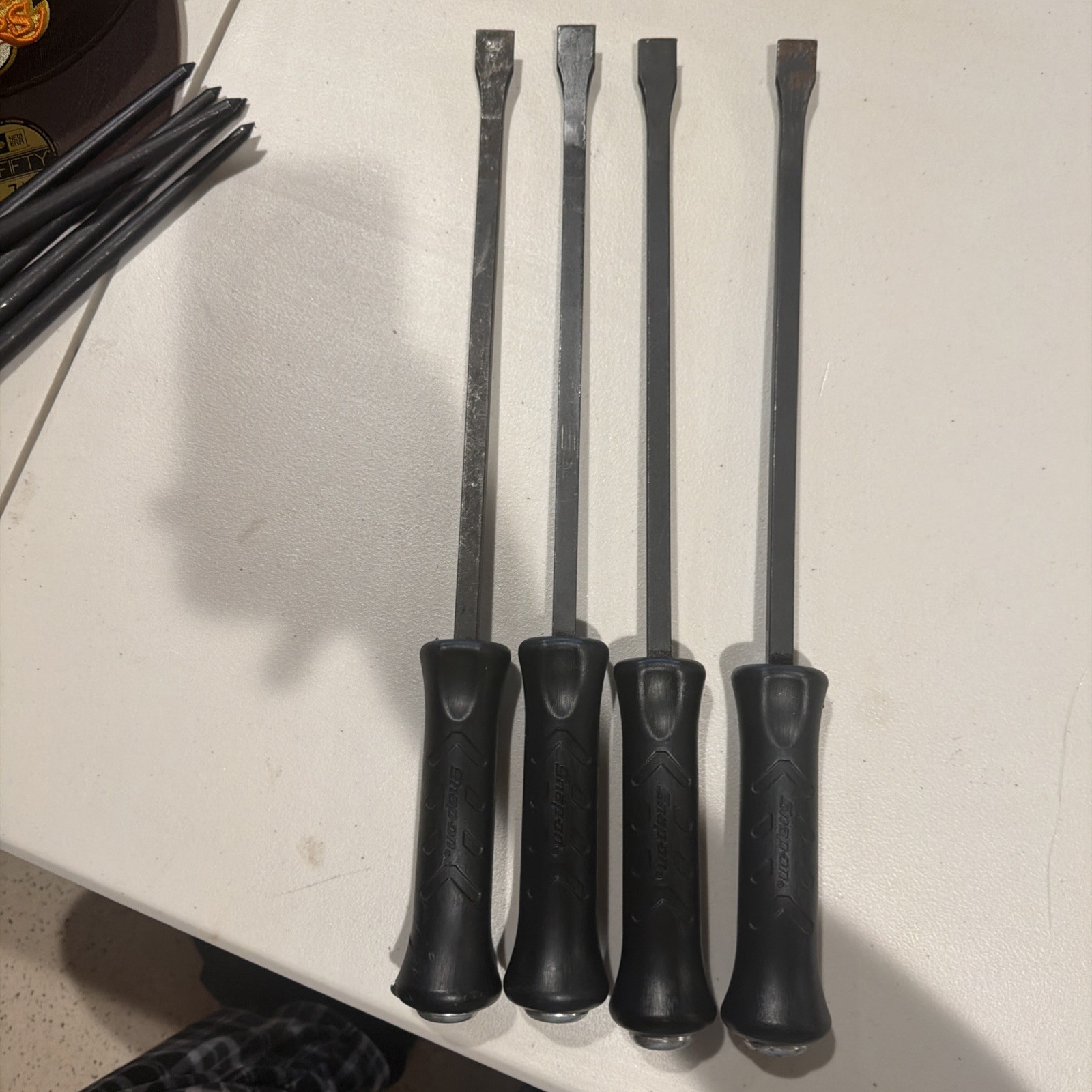 NEW Snapon 18″ Length Steel Striking Pry Bar SPBS18A