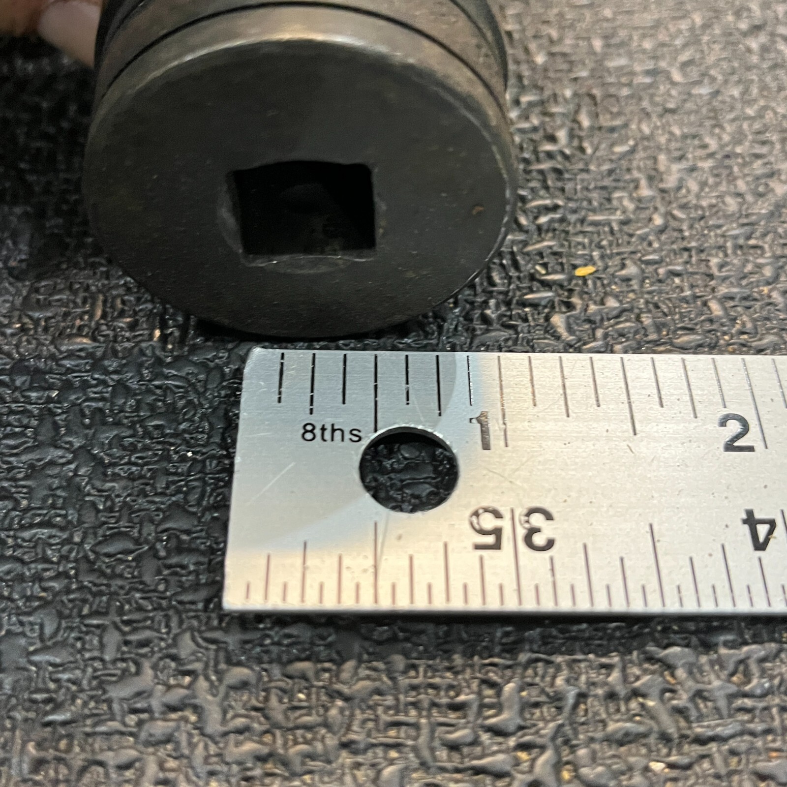 Snap-on GTS381 1-3/16″ Deep Impact Socket 1/2″ Drive 6 pt SAE USA – C