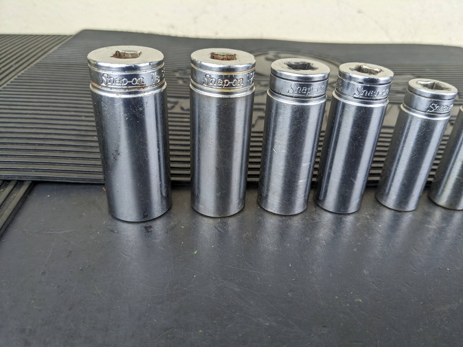 #am154 Snap on Tools 211SFSY 3/8″ Drive Deep Chrome Socket Set Socket Set