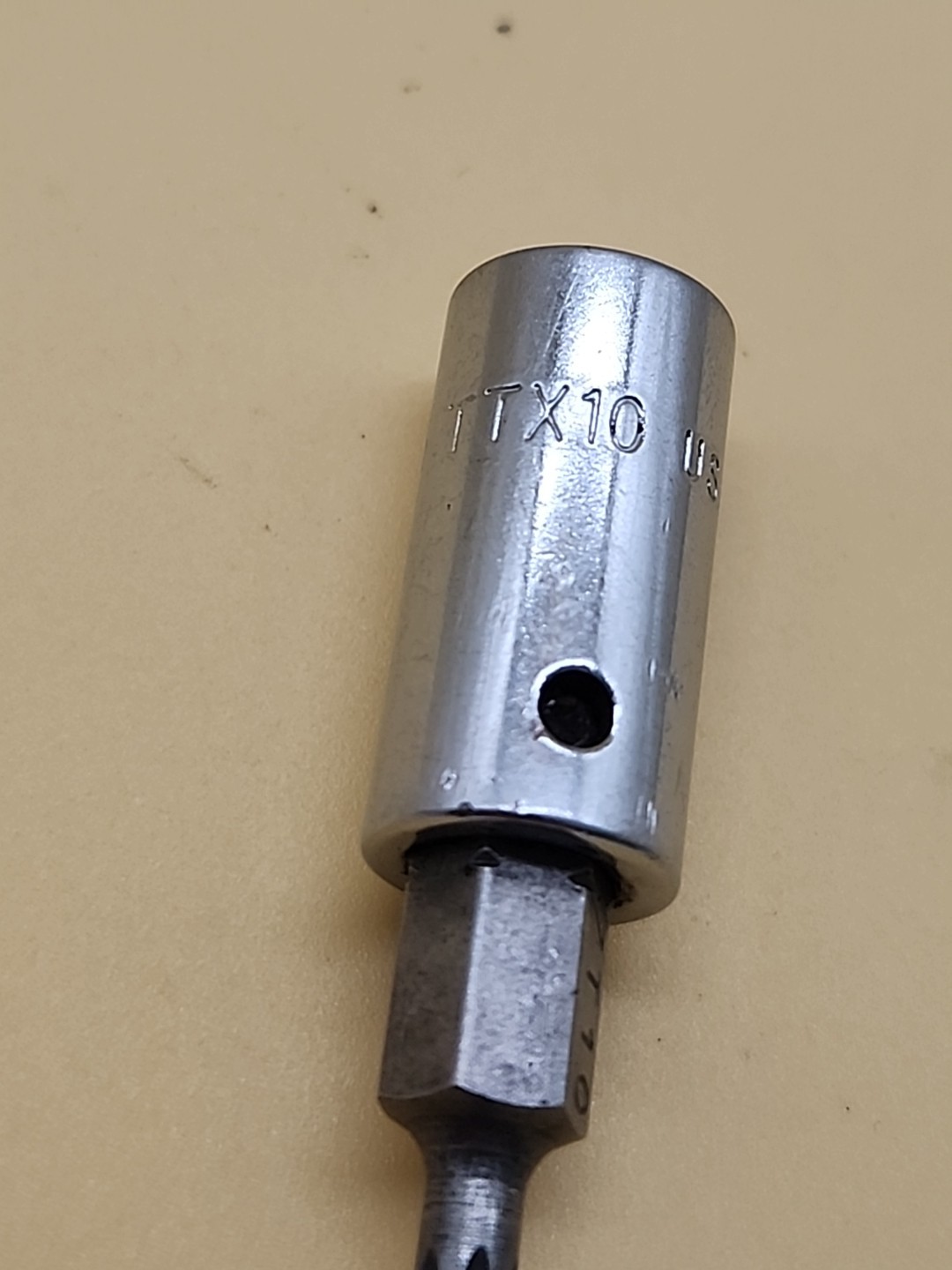 Snap-on Tools TTX10E T10 Standard TORX Bit. USA