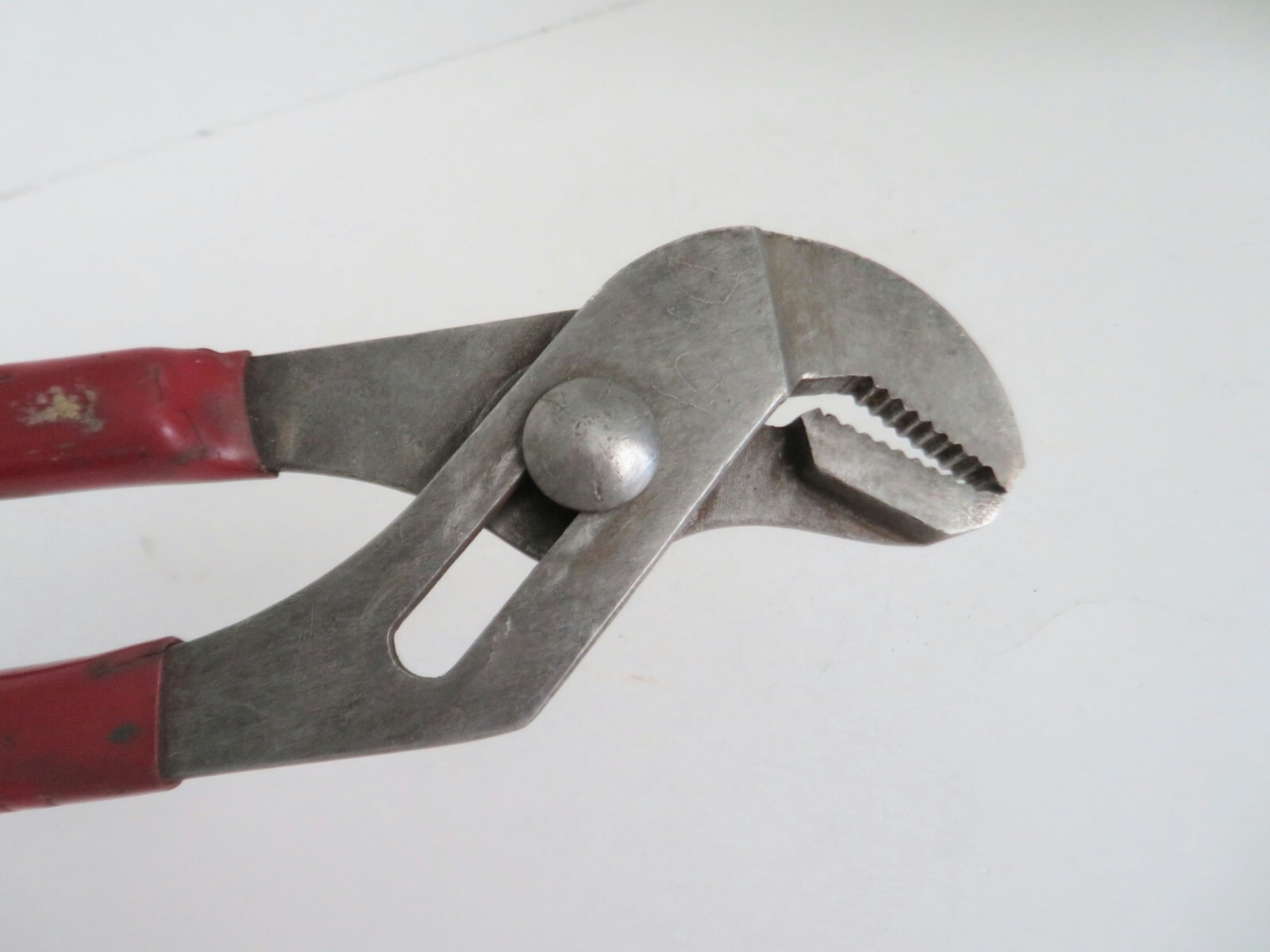 MAC Tools M420G Channel Lock Pliers (Slip-Joint) 10″ long