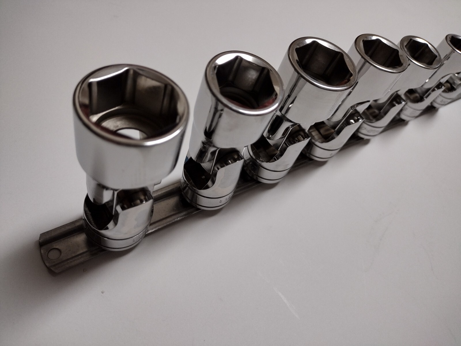 Snap-On 7pc 1/2″ Drive 6-Point SAE Flank Drive Universal Socket Set 9/16-15/16″