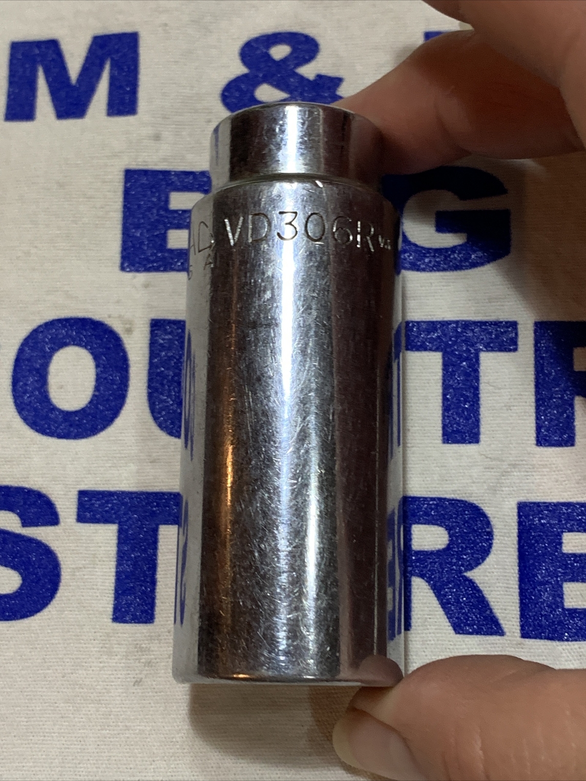 Mac Tools USA 1/2″ Drive 15/16″ 6pt Deep Chrome Socket VD306R