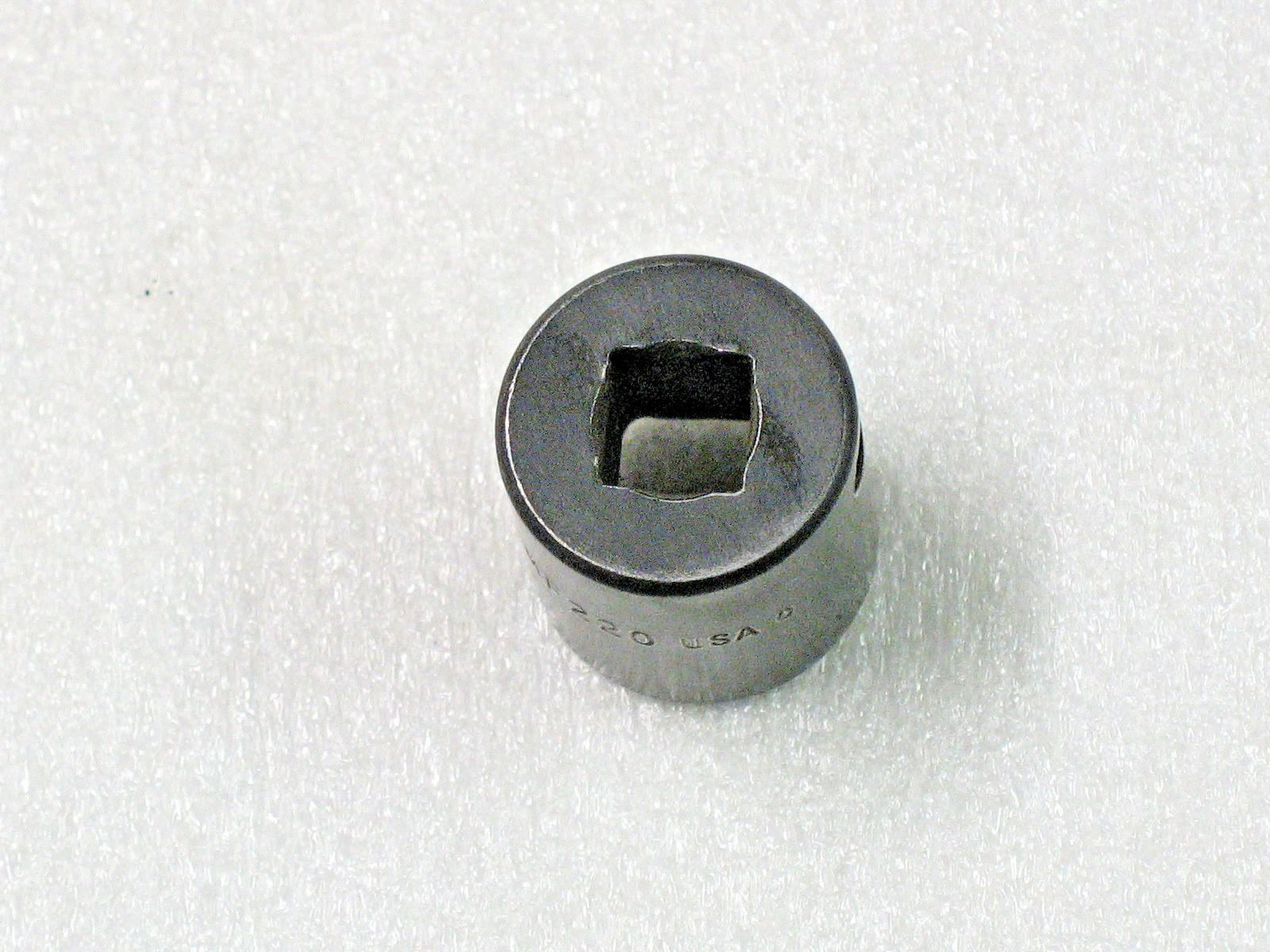 Snap-on Tools 11/16″ SAE Shallow 6 Point Impact Socket 3/8″ Drive IMF220