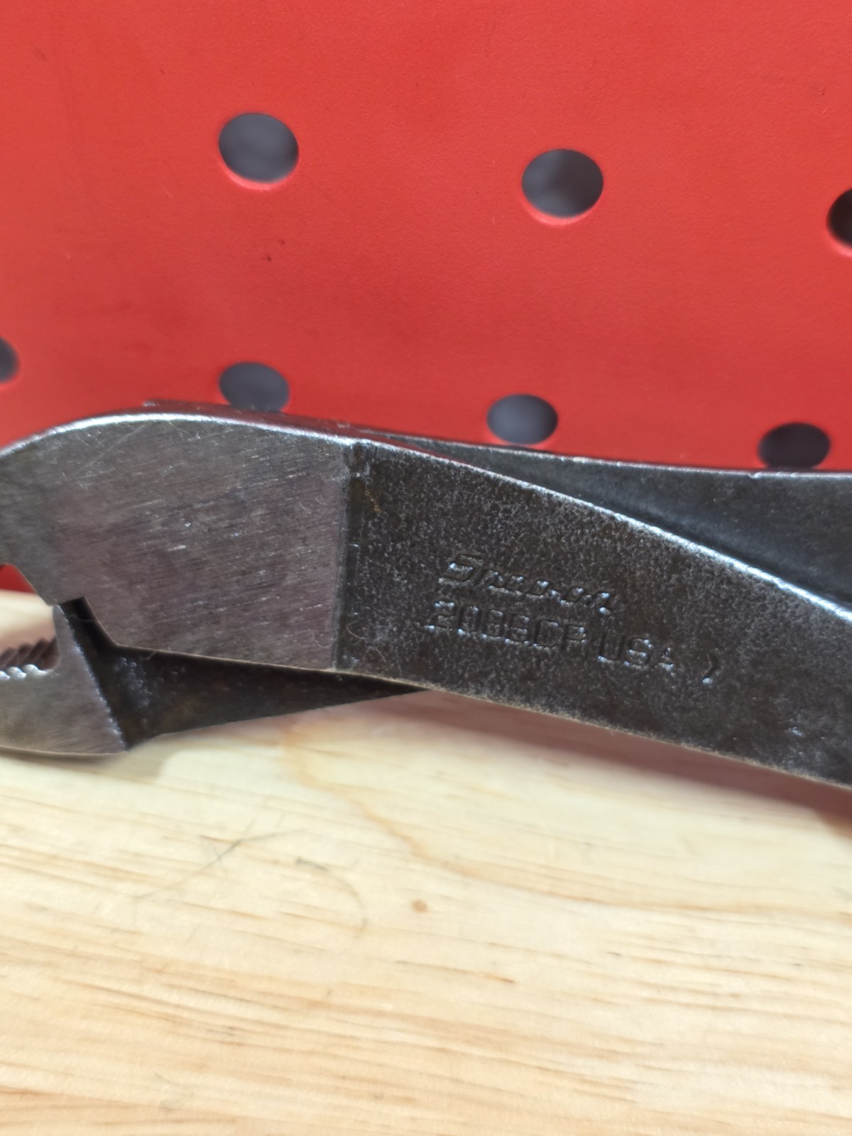 Snap-on Tools 208BCP Red Handle Rounded Nose Battery Terminal Pliers USA