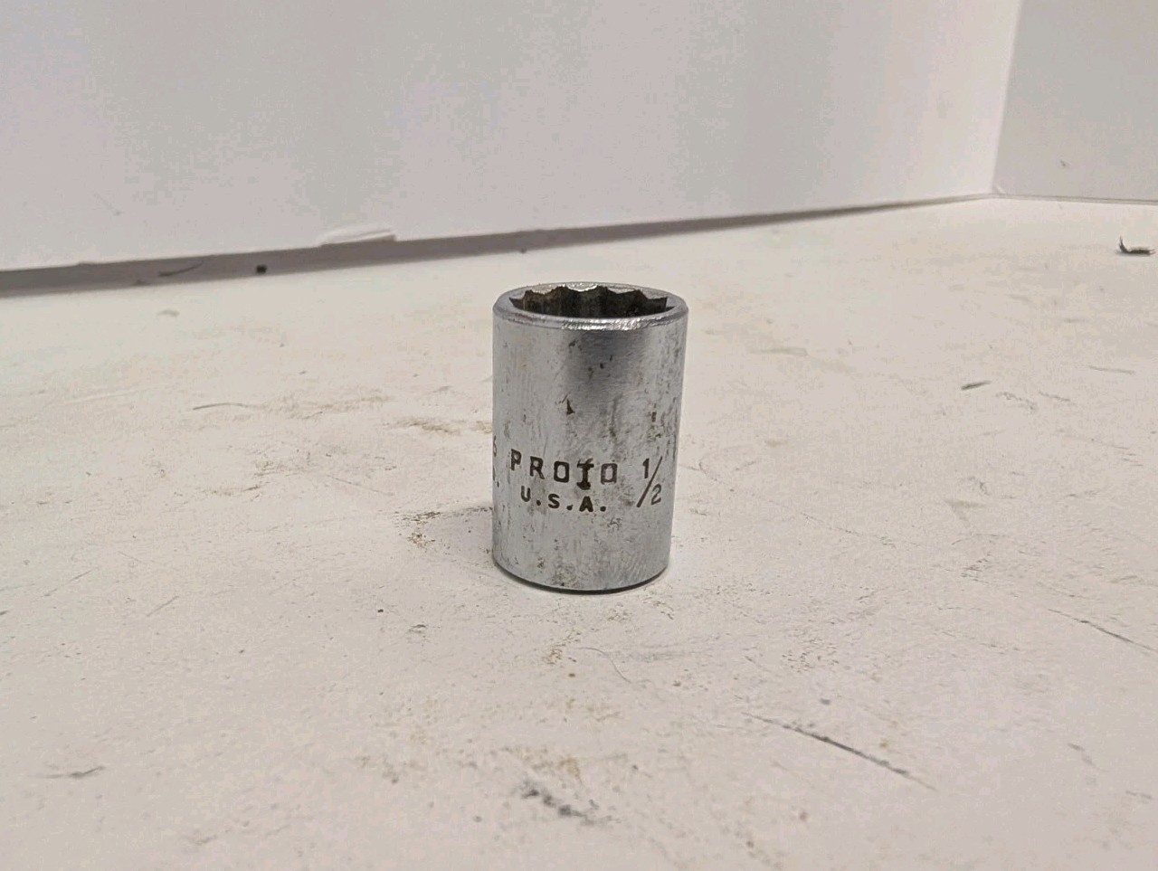 Proto Professional 1/2″ Shallow Socket 3/8″ Drive 12 Point 5216 USA
