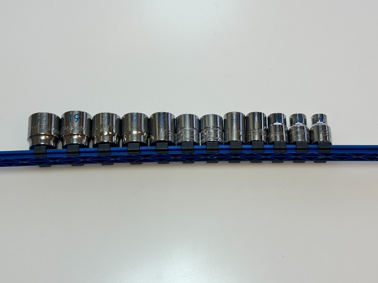Matco Tools USA 12pc 3/8 Drive Metric 9mm-20mm Chrome Socket Set, (2) Snap-On