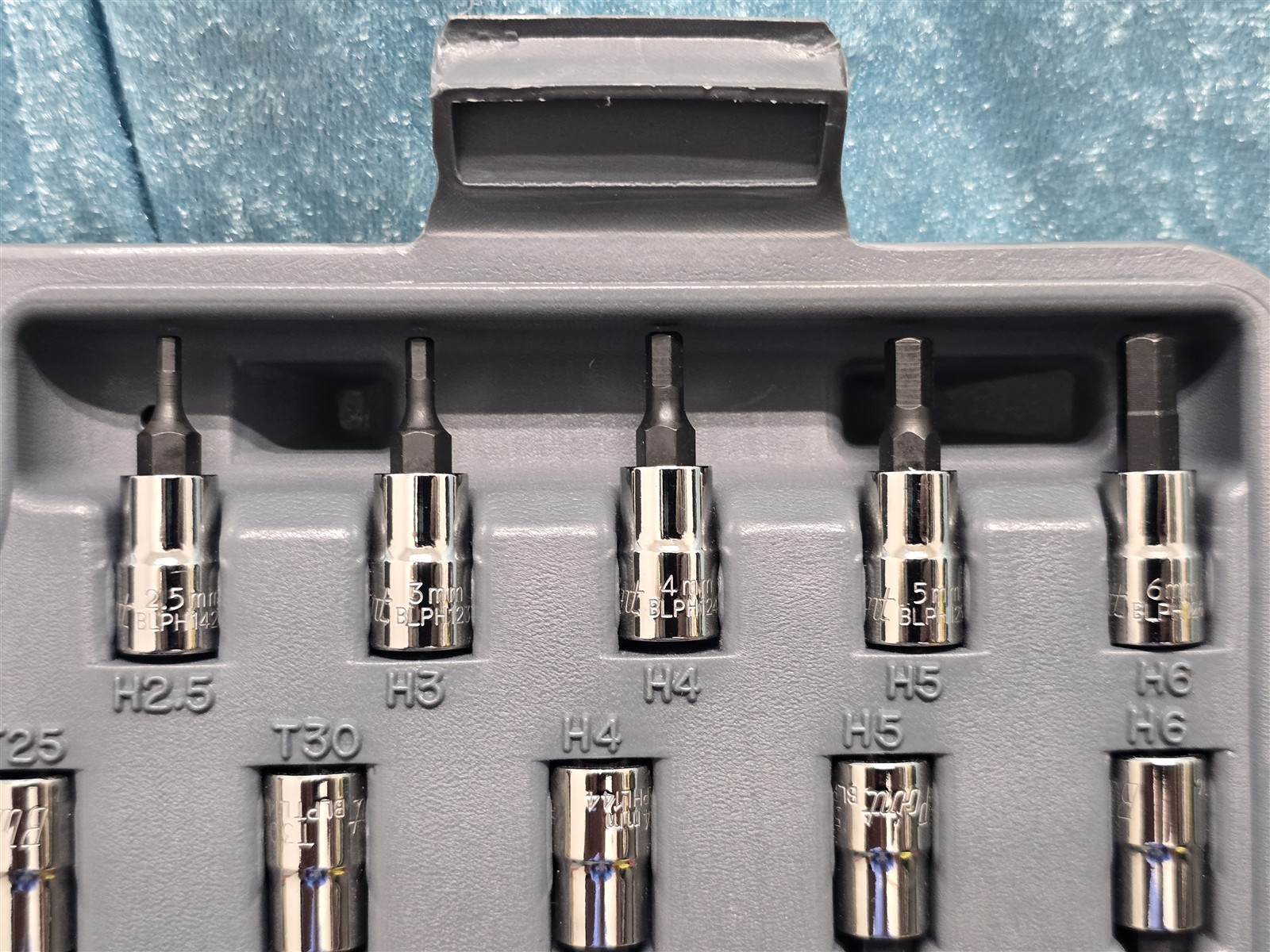 BLUE POINT 87PC TORX AND HEX BIT SOCKET SET BLPTHC87