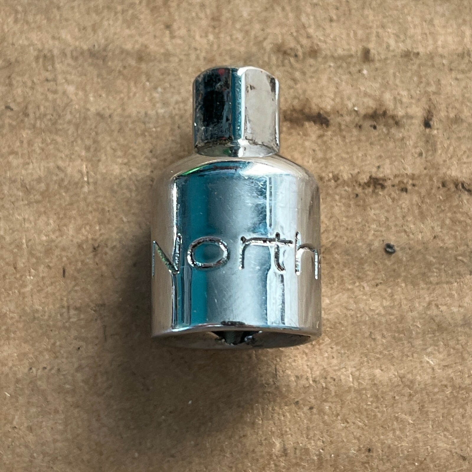 Northern Tool 3/8″ Drive Female 1/4” Male Socket Adapter CR-V