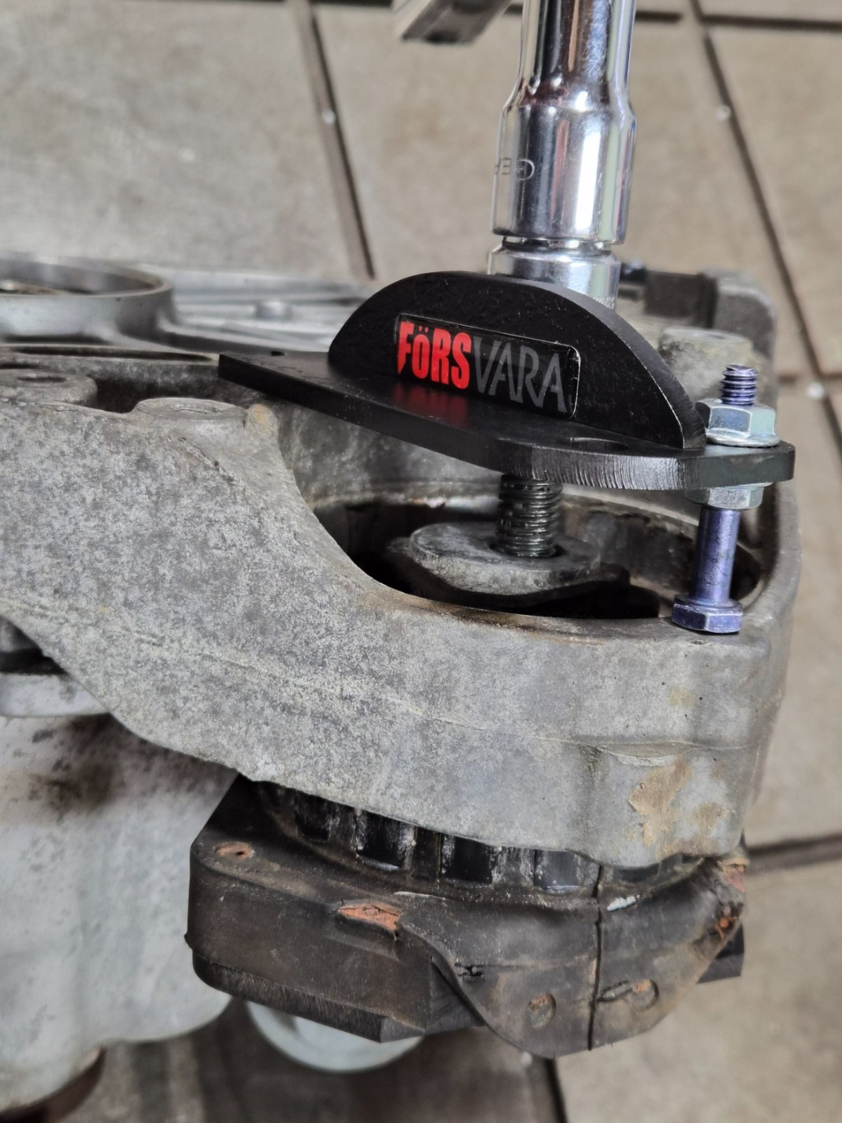BMW X Drive Transfer case Bushing removal / Installation tool for E9X