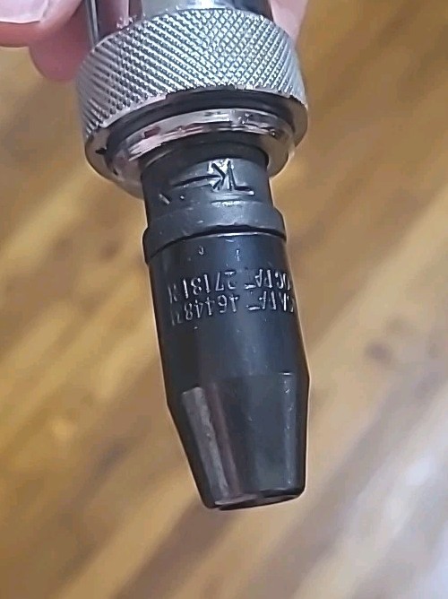 3/8″ Drive Hand Impact Driver w/ Bits. Case. Unbranded. EUC Tool