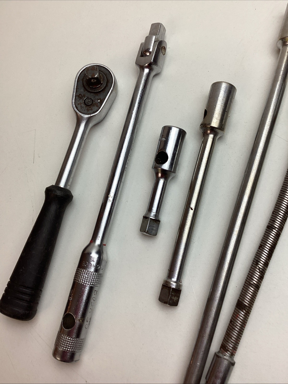 6 Pc BRITOOL 3/8”Drive Assortment. 4 Extensions. Ratchet. T Bar. Breaker Bar