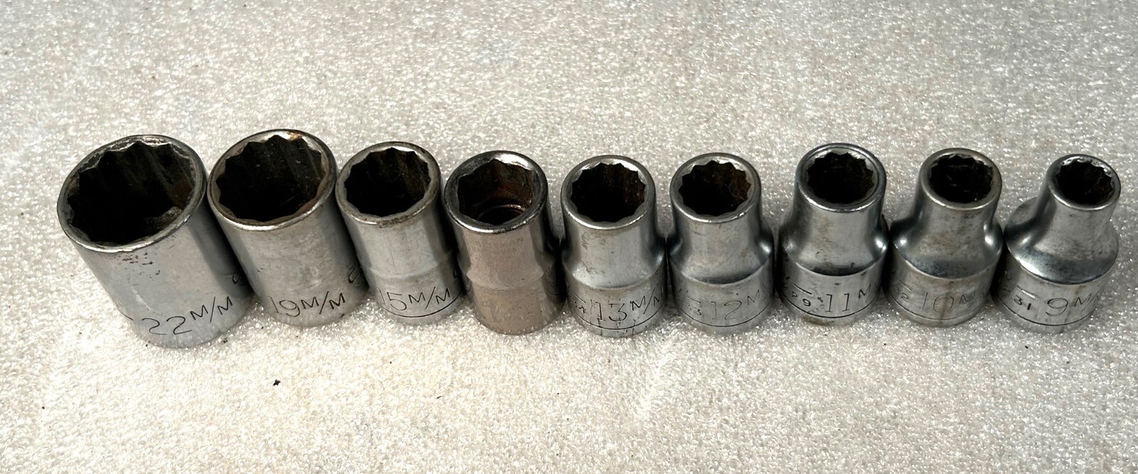 9 PC CRAFTSMAN Socket Set 1/2″ Drive Metric 9-15mm, 19 & 22mm most -V- series