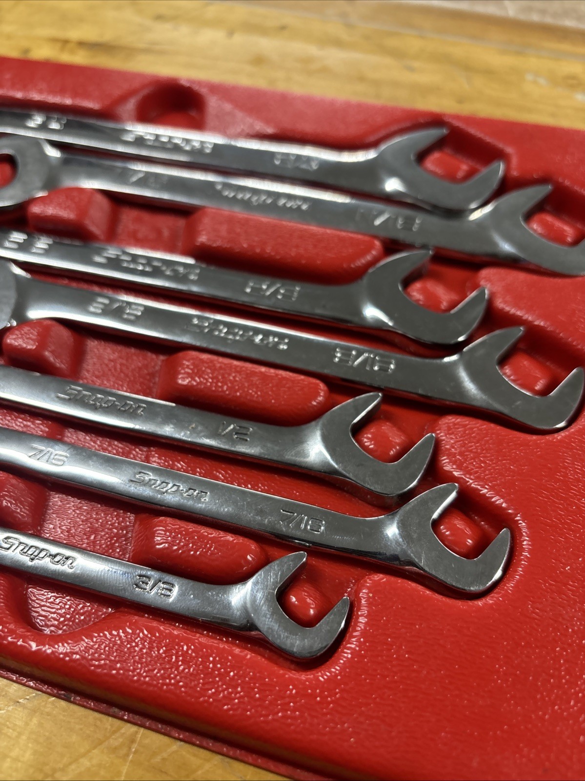 Snap On 7 Piece SAE Four-Way Angle Head Open-End Wrench Set VS807B