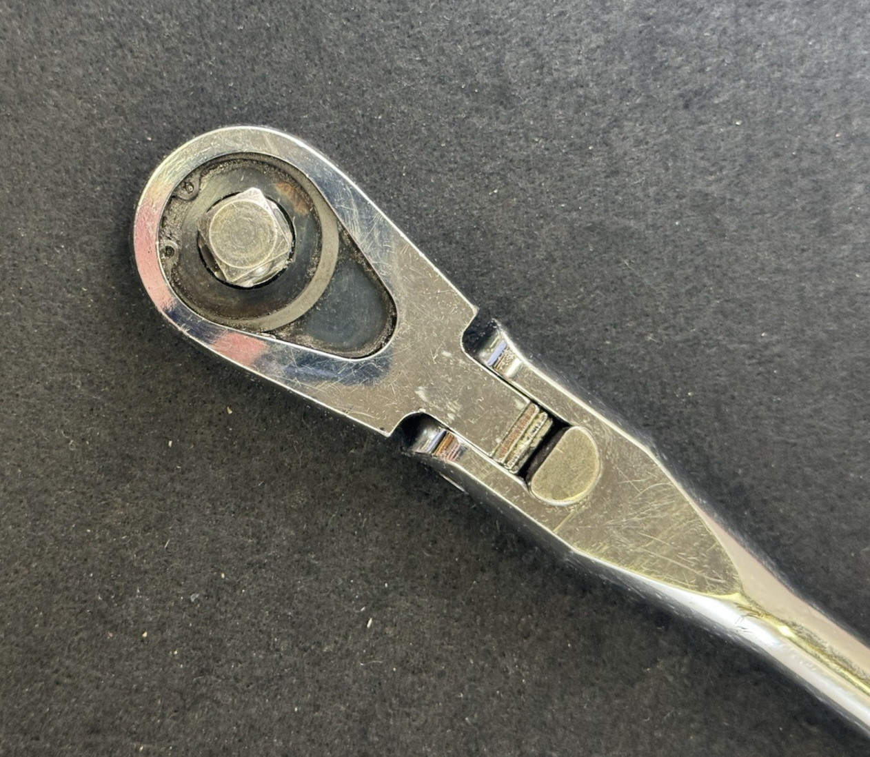 Matco CFR178LFX 1/2″ Dr 20-1/4″ 88 Tooth Locking Flex Ratchet w/ Ergo Handle