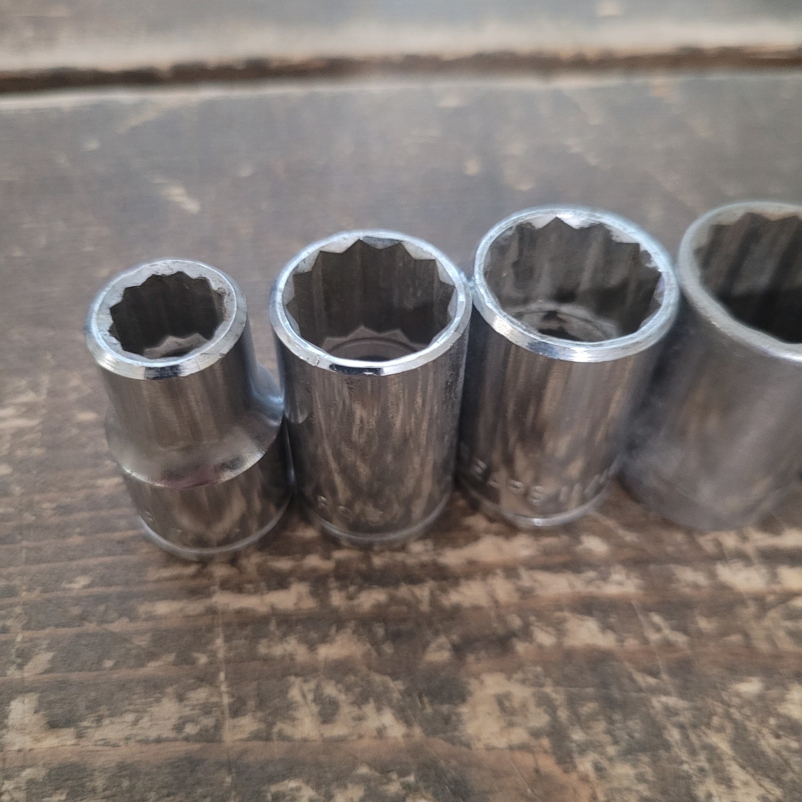 Vtg Craftsman 9pc 1/2″ Drive SAE 12 PT Shallow Sockets & Swivel Extension V VV