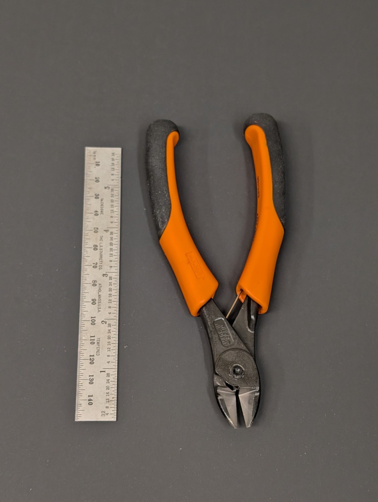 Snap On Tools Diagonal Precision Plastic And Cable Flush Cutters EPC160 Orange