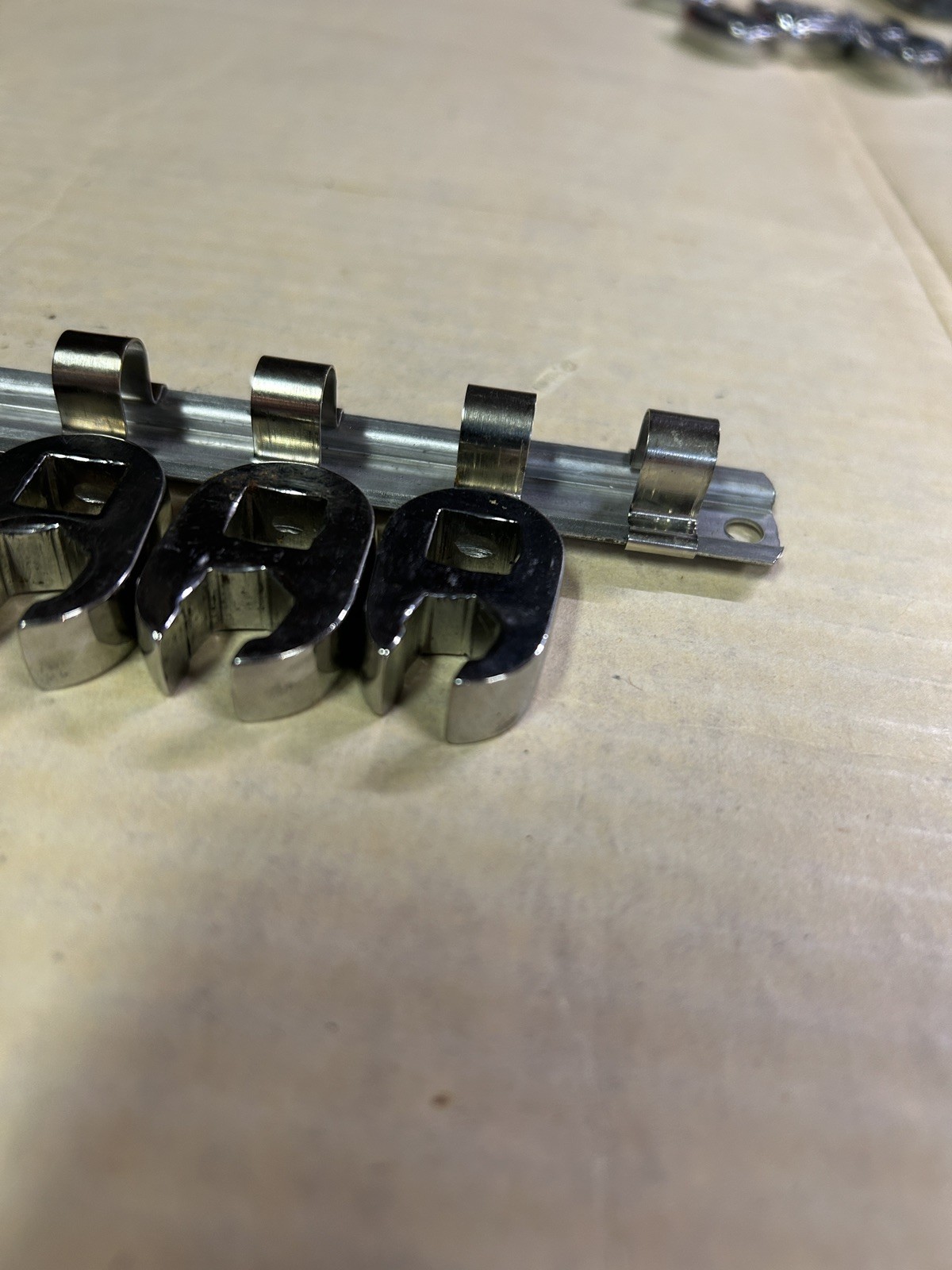 Snap On 8 pc 3/8″ Drive Metric Crowfoot Flare Nut Socket Set 9-18mm 210FRHMA
