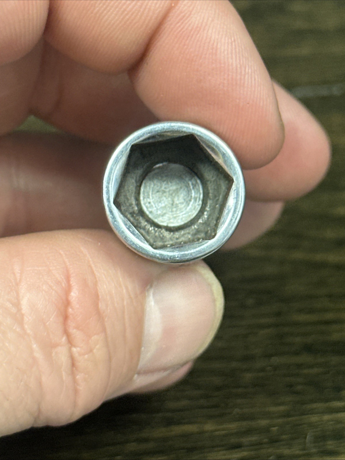 Mac Tools XU186 9/16″ 6Point Shallow Swivel Socket 3/8″ Drive – Made in USA