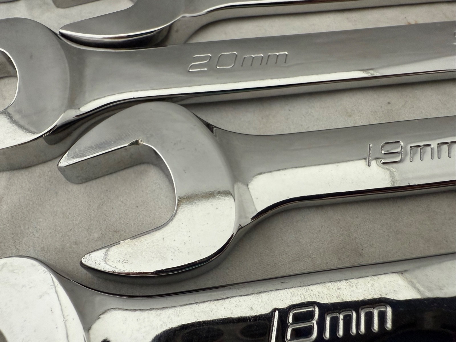 Snap on OEXM713B 13 Pc 12 Pt Metric Flex Drive Combo Wrench Set 10-22mm