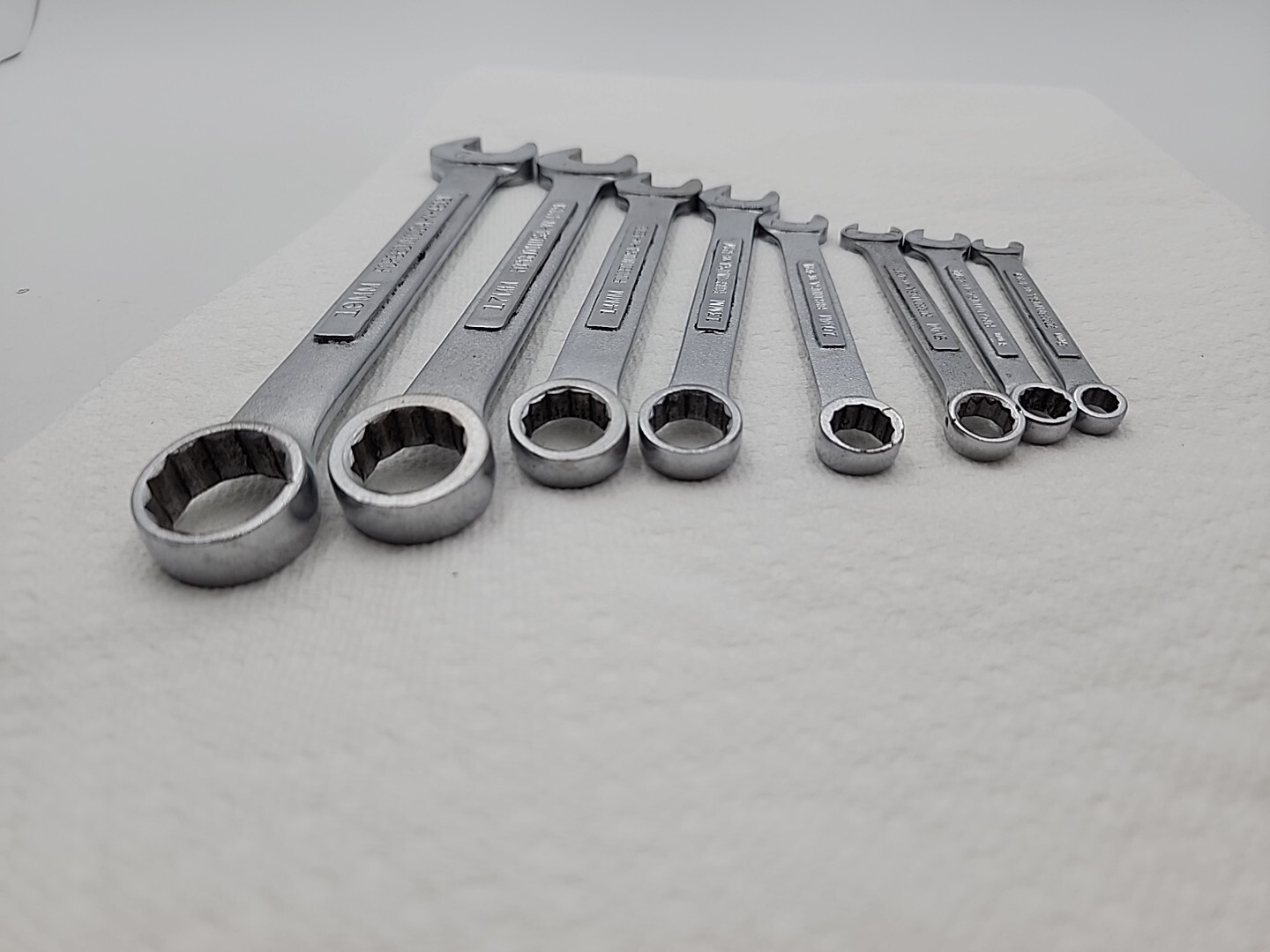 Craftsman 8pc Metric Combination Wrenches Series-V-&-VV- 19 17 14 13 10 9 8 6 MM