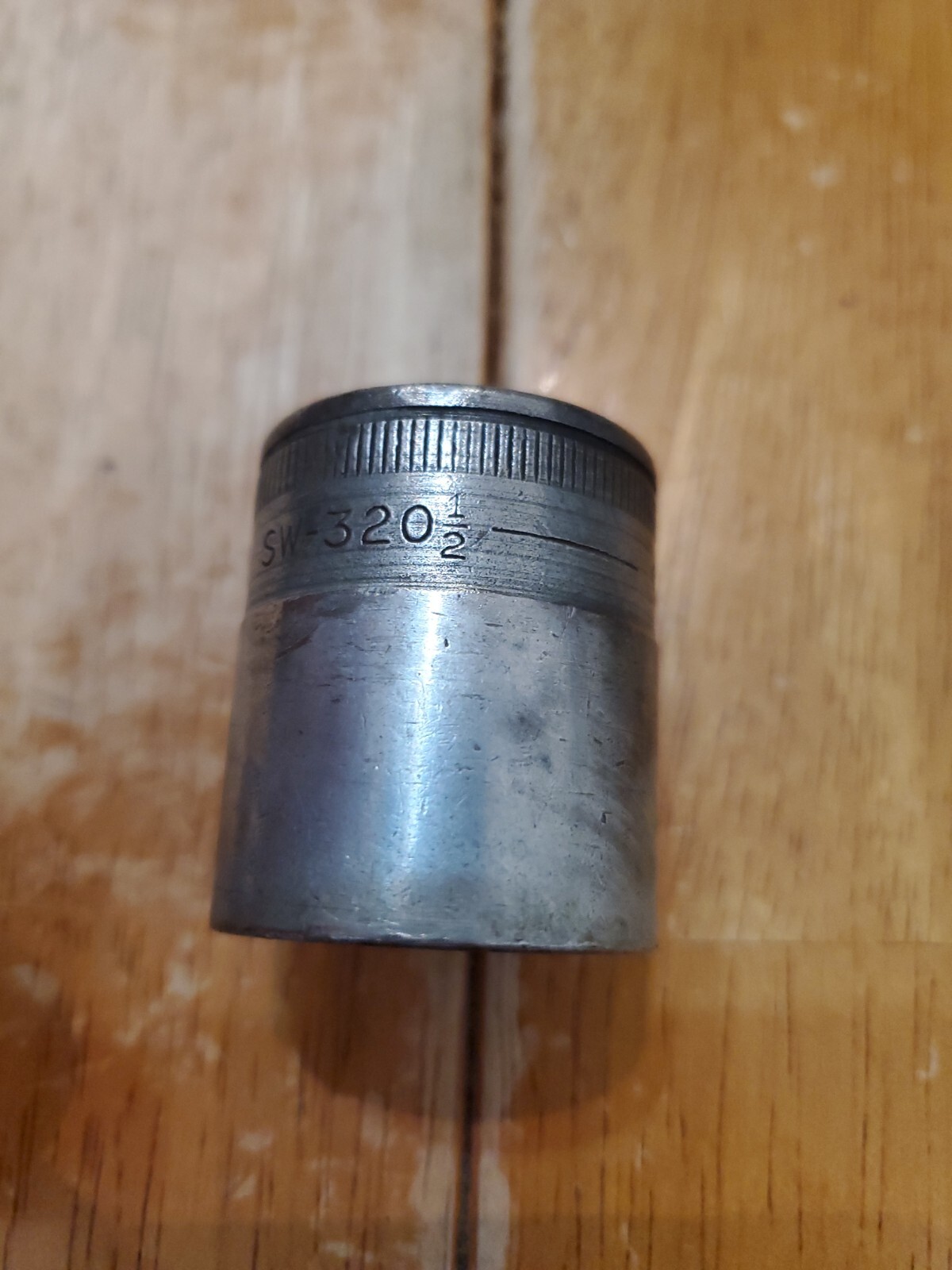 Snap On Vintage 1/2″ Drive 1″ 12Pt Shallow Socket SW-320