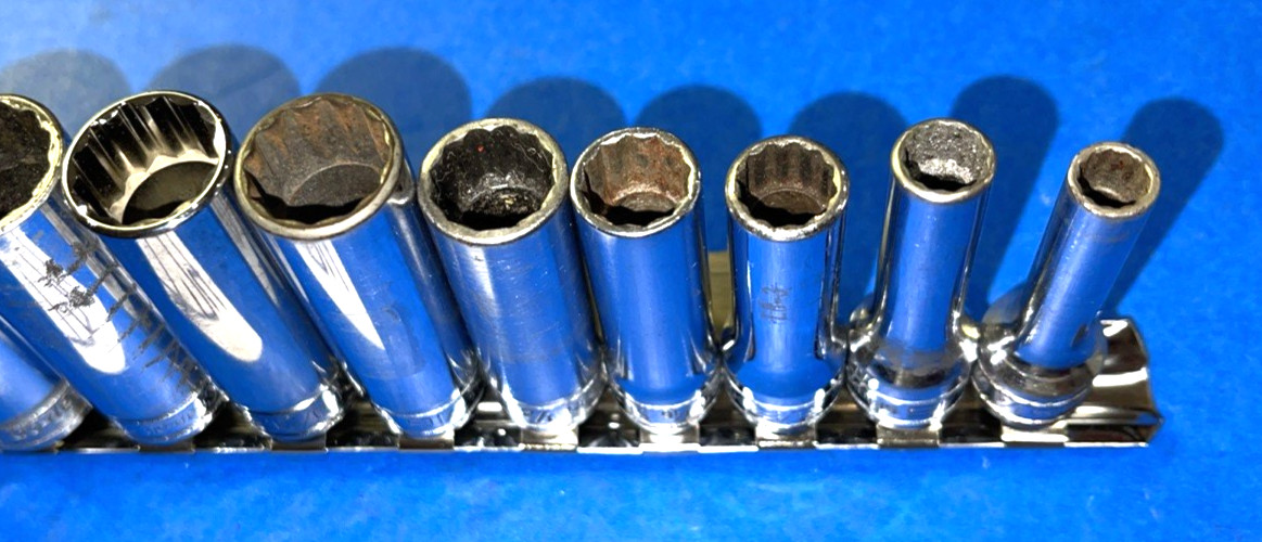 SNAP-ON TOOLS 12 PIECE 3/8 DRIVE SAE. DEEP CHROME 12 POINT SOCKET SET 211SFY