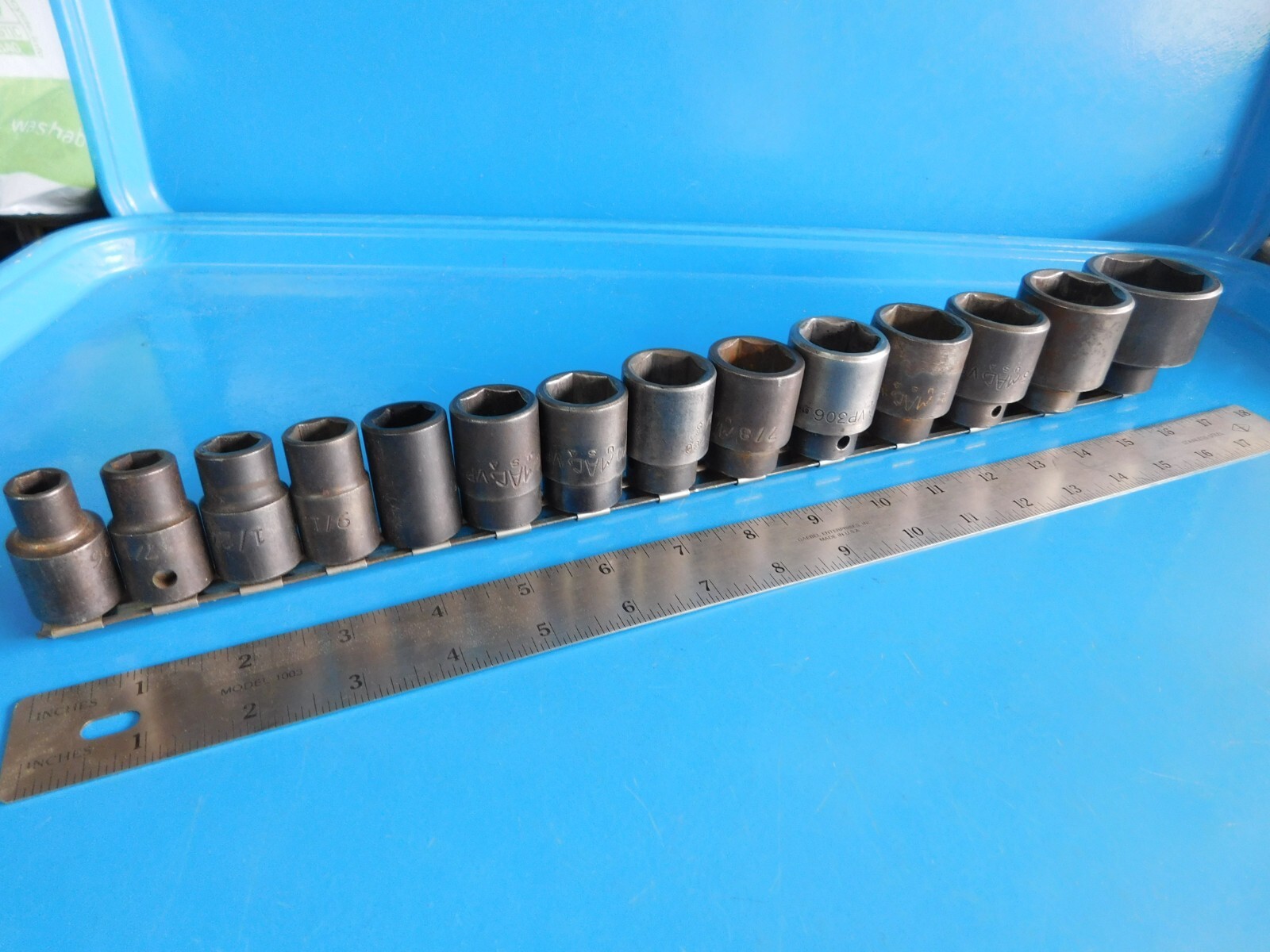 USED, MAC 1/2 IN. DR. SHORT SOCKETS (3/8 THRU 1-1/16 IN.) & 1-3/16, 1-1/2 IN