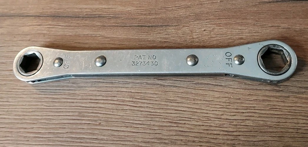 Snap-On Tools USA RBM1213S 12mm x 13mm Double Box End Ratcheting Wrench, 6 Point