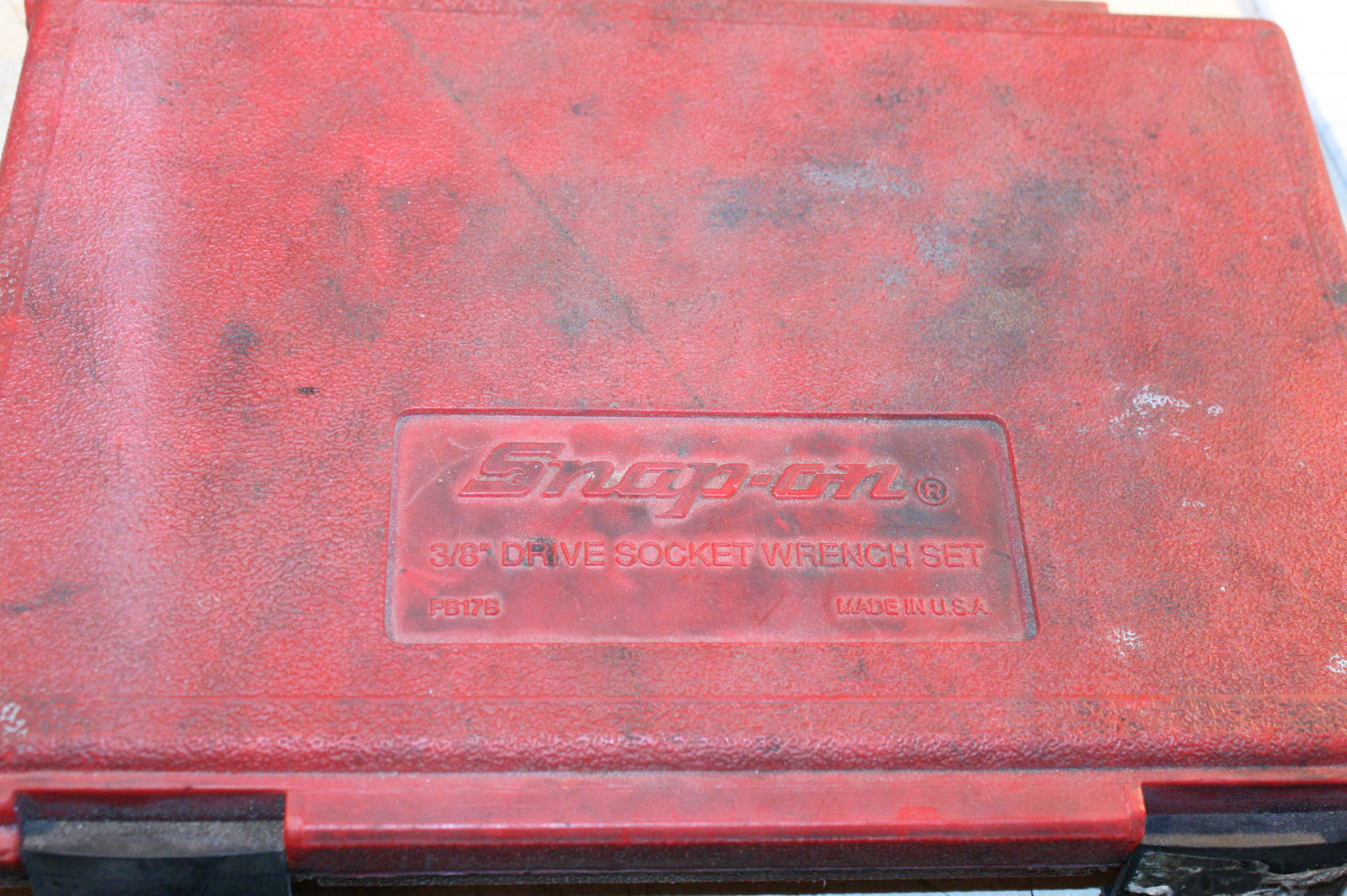 SNAP-ON TOOLS 3/8″ Drive 22 Pieces 6-point General Service SET W/ RED Case