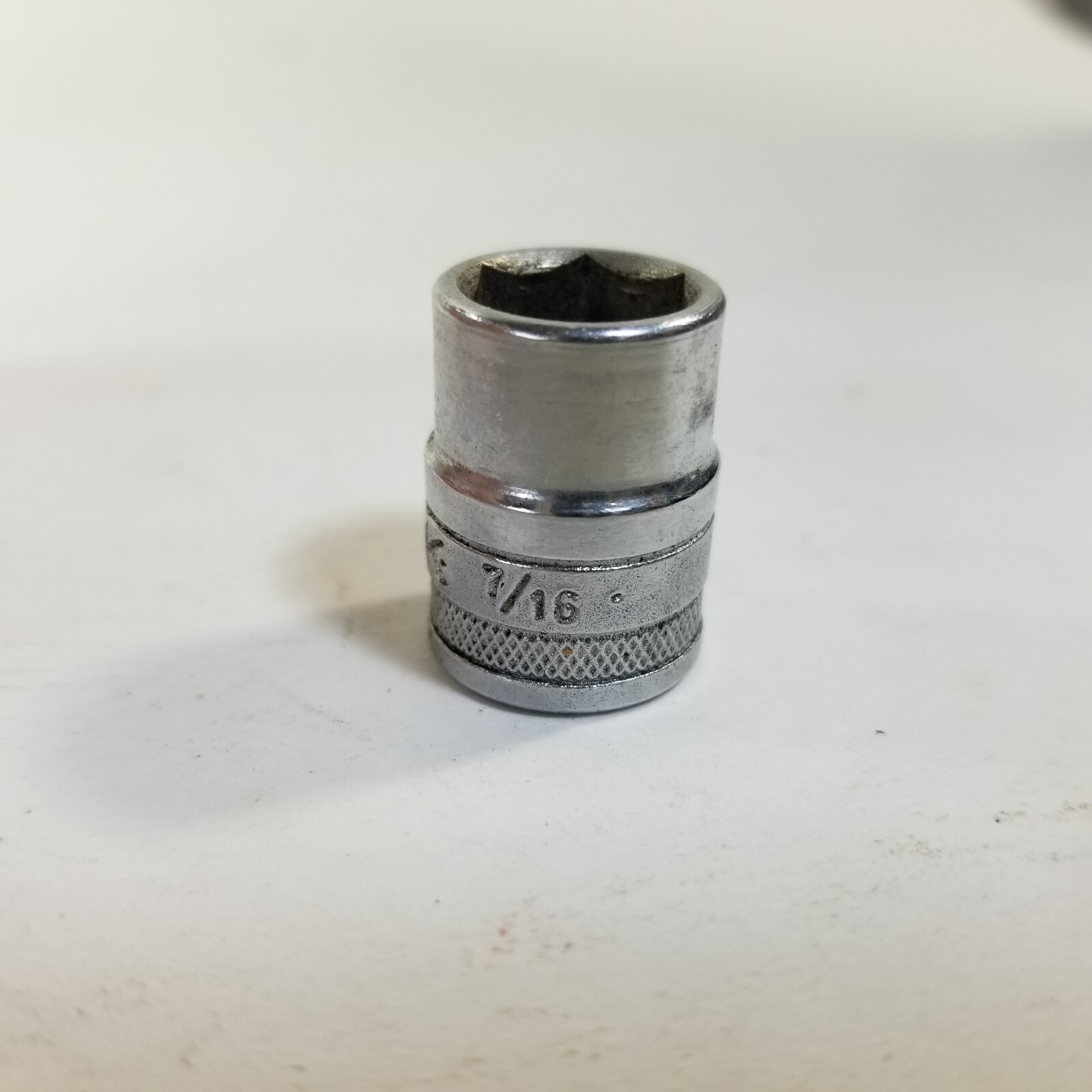 Vintage S-K 40914 7/16in. 6pt 1/4 dr. Knurled Shallow Socket USA Made