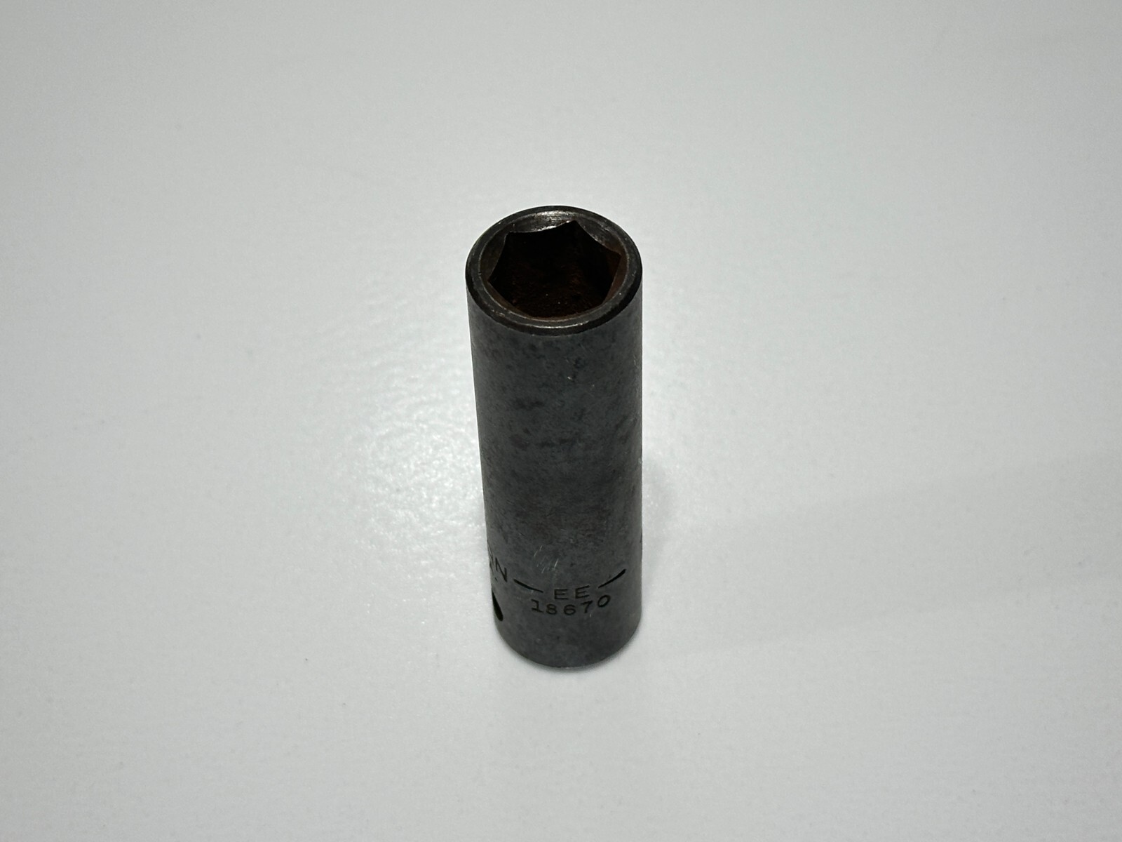 Craftsman Tools USA 18670 EE 1/2″ Drive 16mm Metric Deep Impact Socket – 6 Point