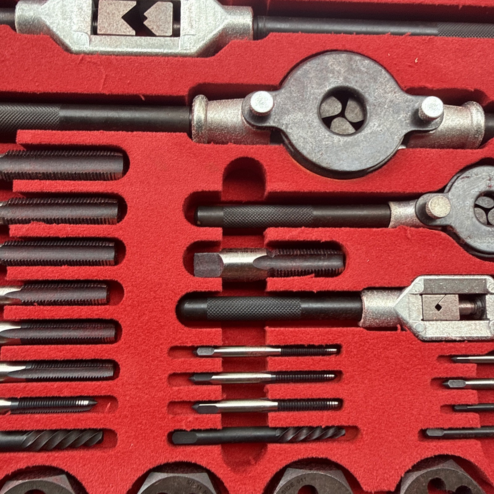 Bosch 96502 HSS High Speed Steel 58-Piece Tap & Die Set (COMPLETE)