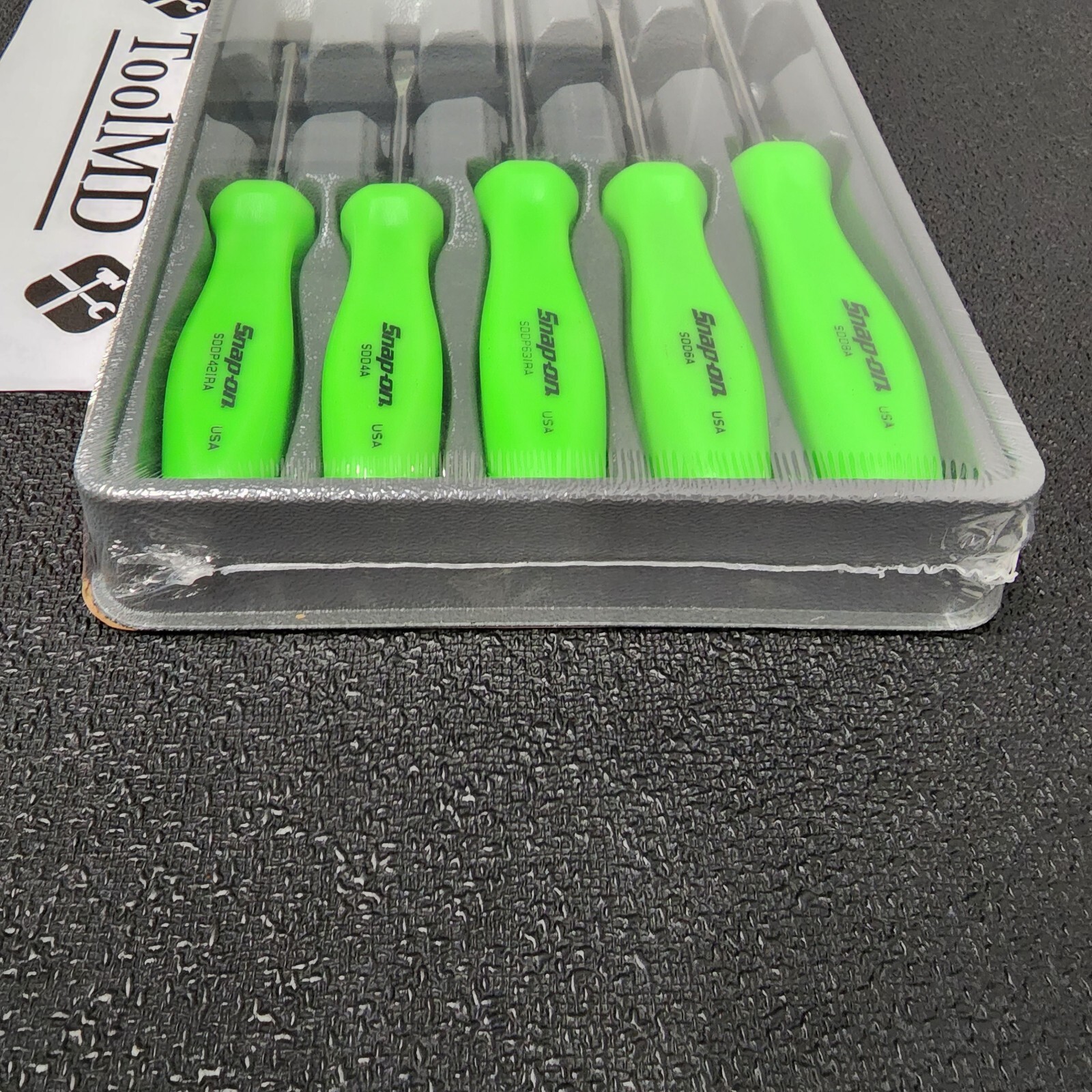 Snap-on Tools USA NEW 7pc GREEN Hard Grip Combination Screwdriver Set SDDX70AG
