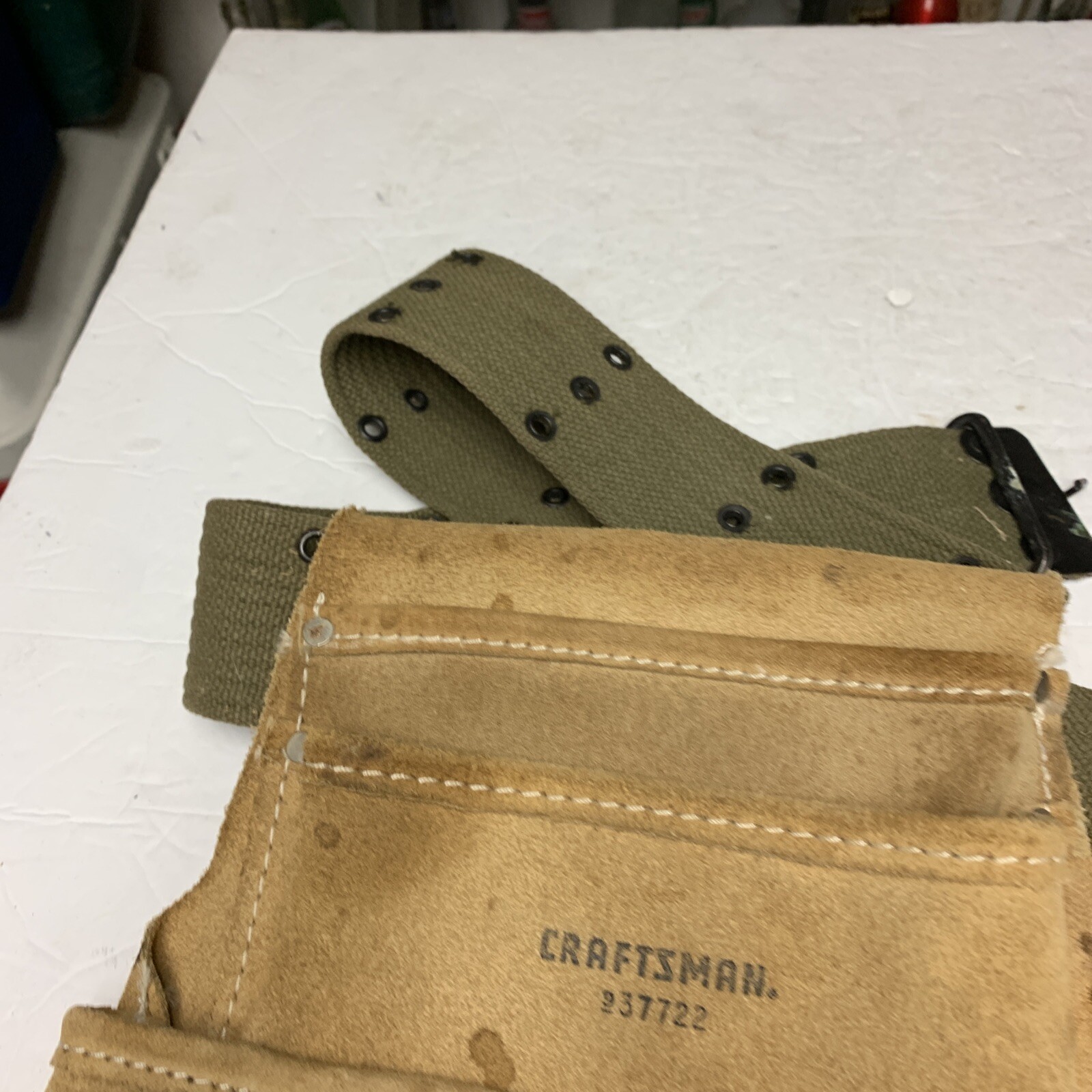Craftsman Extra-Large Leather Nail /Tool Bag 37722 Leather Belt