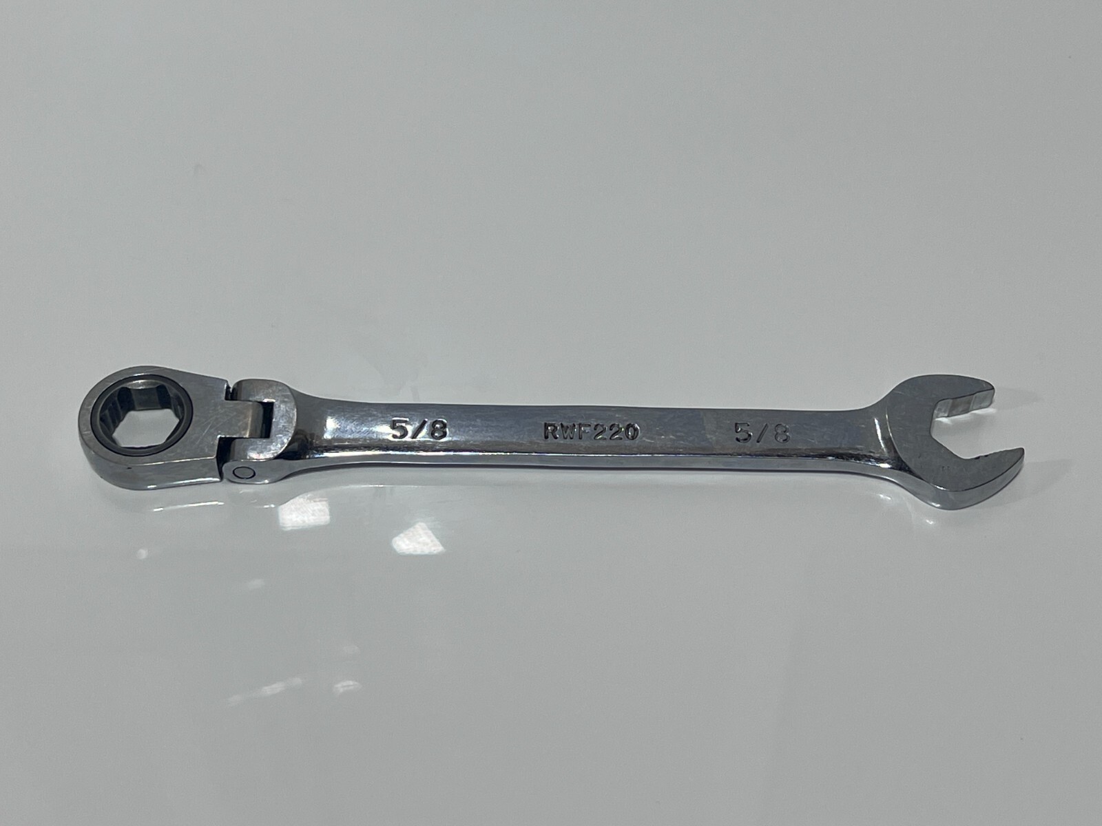 MAC Tools RWF220 SAE 5/8″ Flex Head Ratcheting Combination Wrench – 12 Point