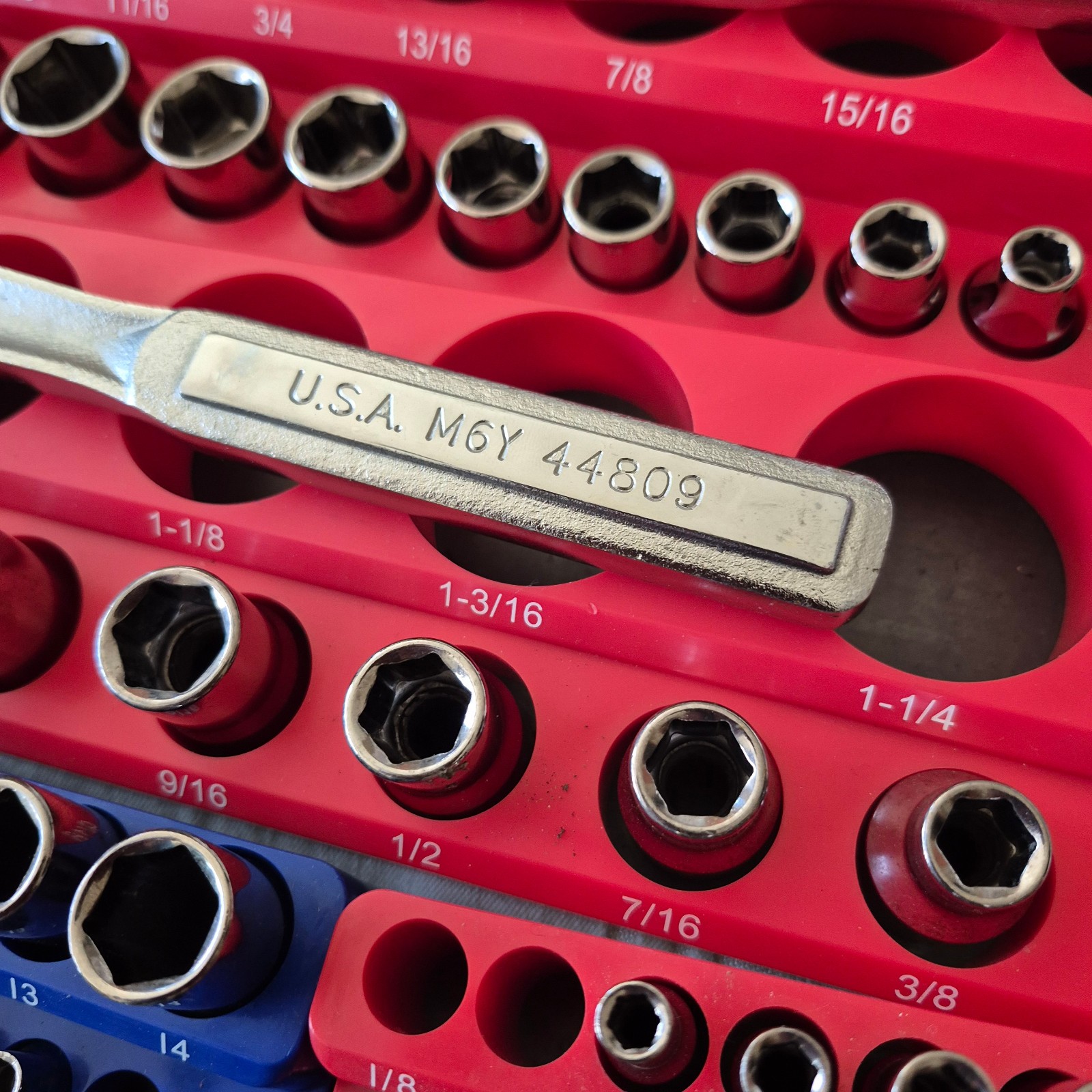 CRAFTSMAN MIXED SOCKET SETS SAE METRIC 3 RATCHETS SWIVELS ARES MAGNETIC HOLDERS