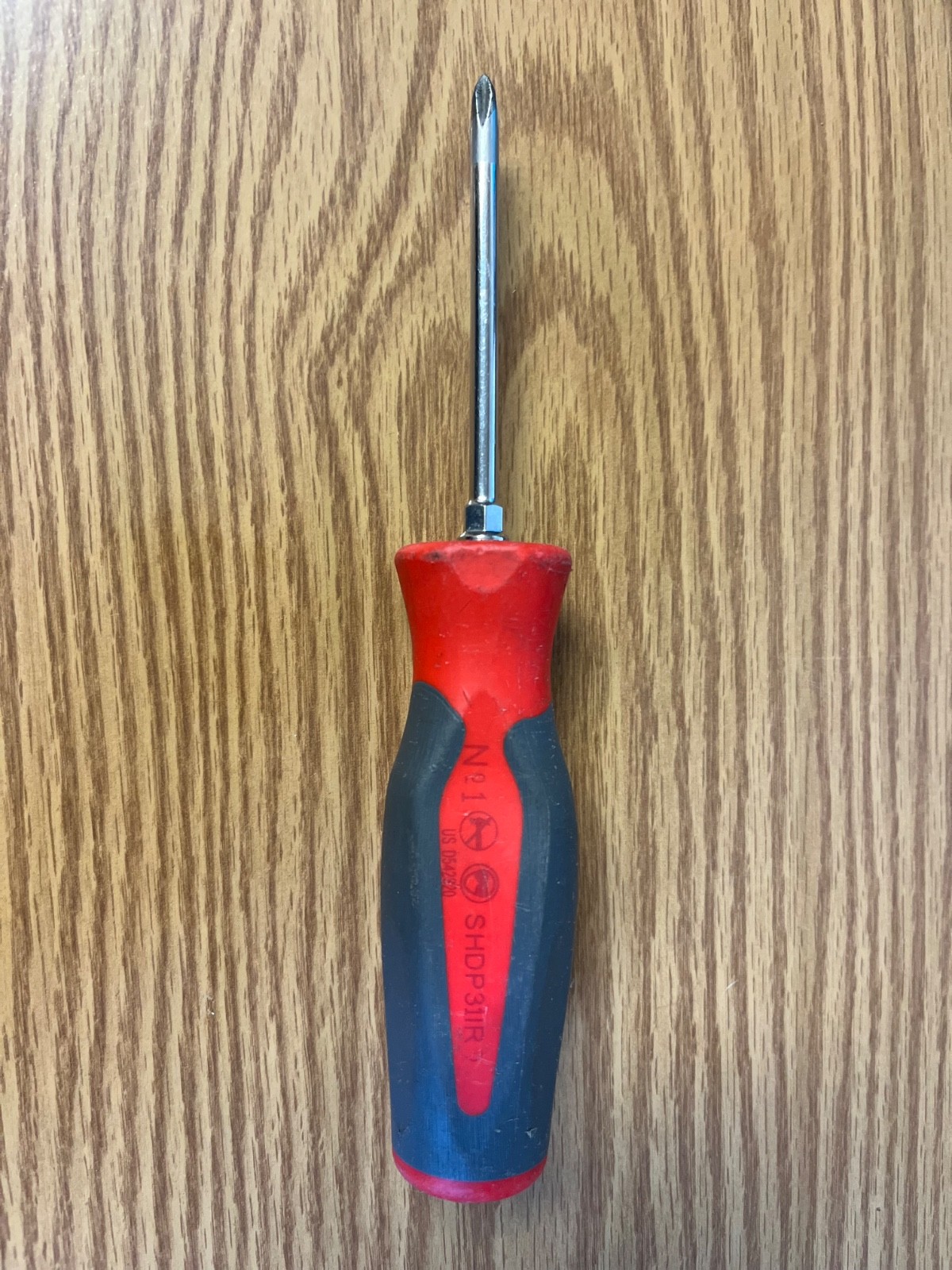SNAP ON SHDP311R NO1 PHILLIPS SCREWDRIVER WITH RED/GRAY HANDLE LOT#93