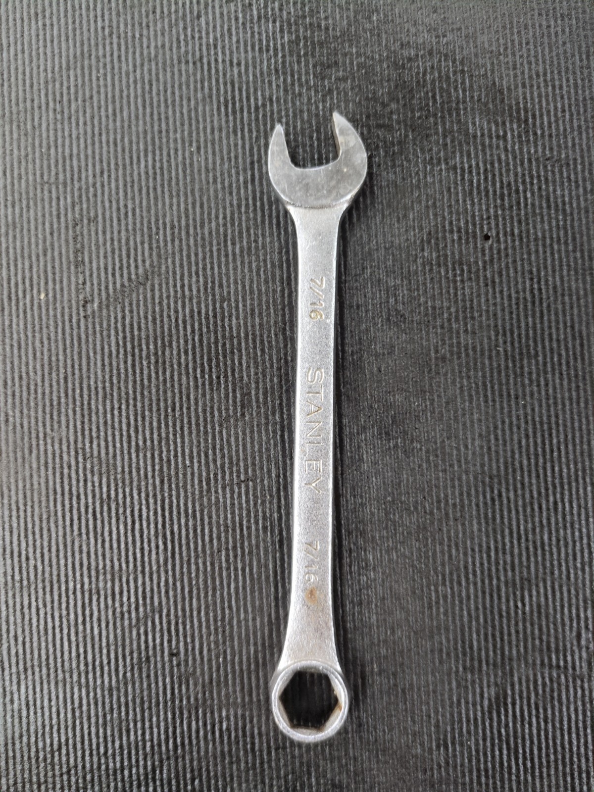Stanley Tools 86-834 7/16 In SAE 6 Point Combination Wrench 86-834