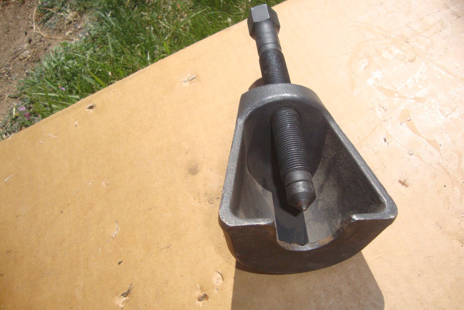 SNAP ON TOOLS USA Pitman Arm Puller CJ119B