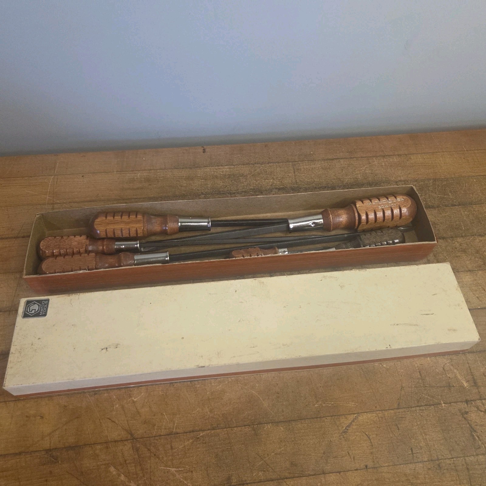 Matco SdW Screwdriver Wood handle Vintage Lot Of 5 Standard Flat Tip