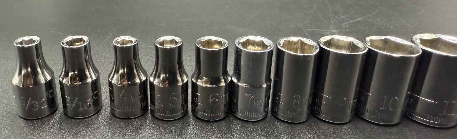 Vintage Craftsman 1/4″ Drive Metric and SAE 6pt Socket Set 12pc Made in USA