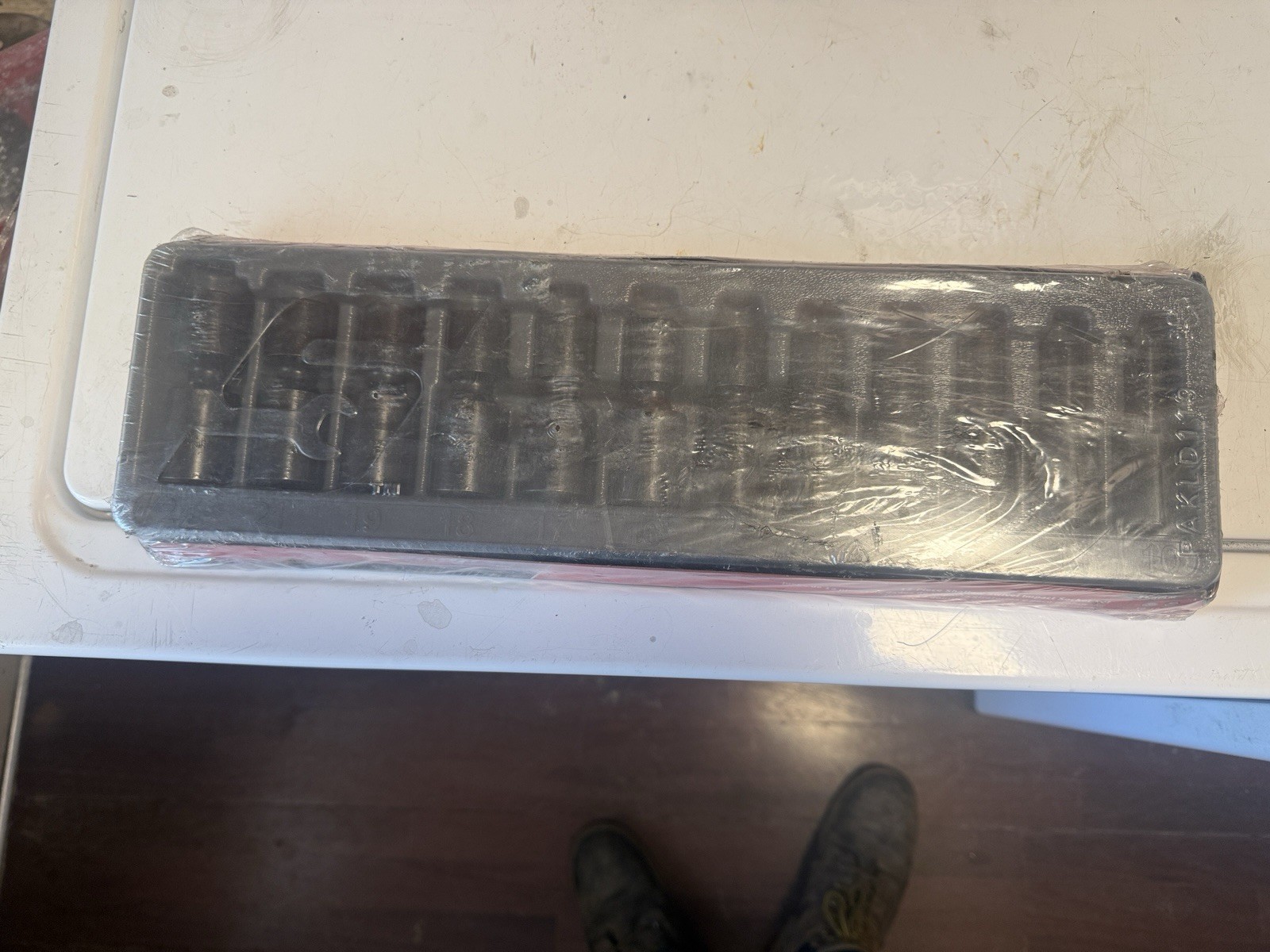 Snap-on NEW 12 Piece 1/2″ Drive 6-Point Metric Shallow Impact Swivel Socket Set